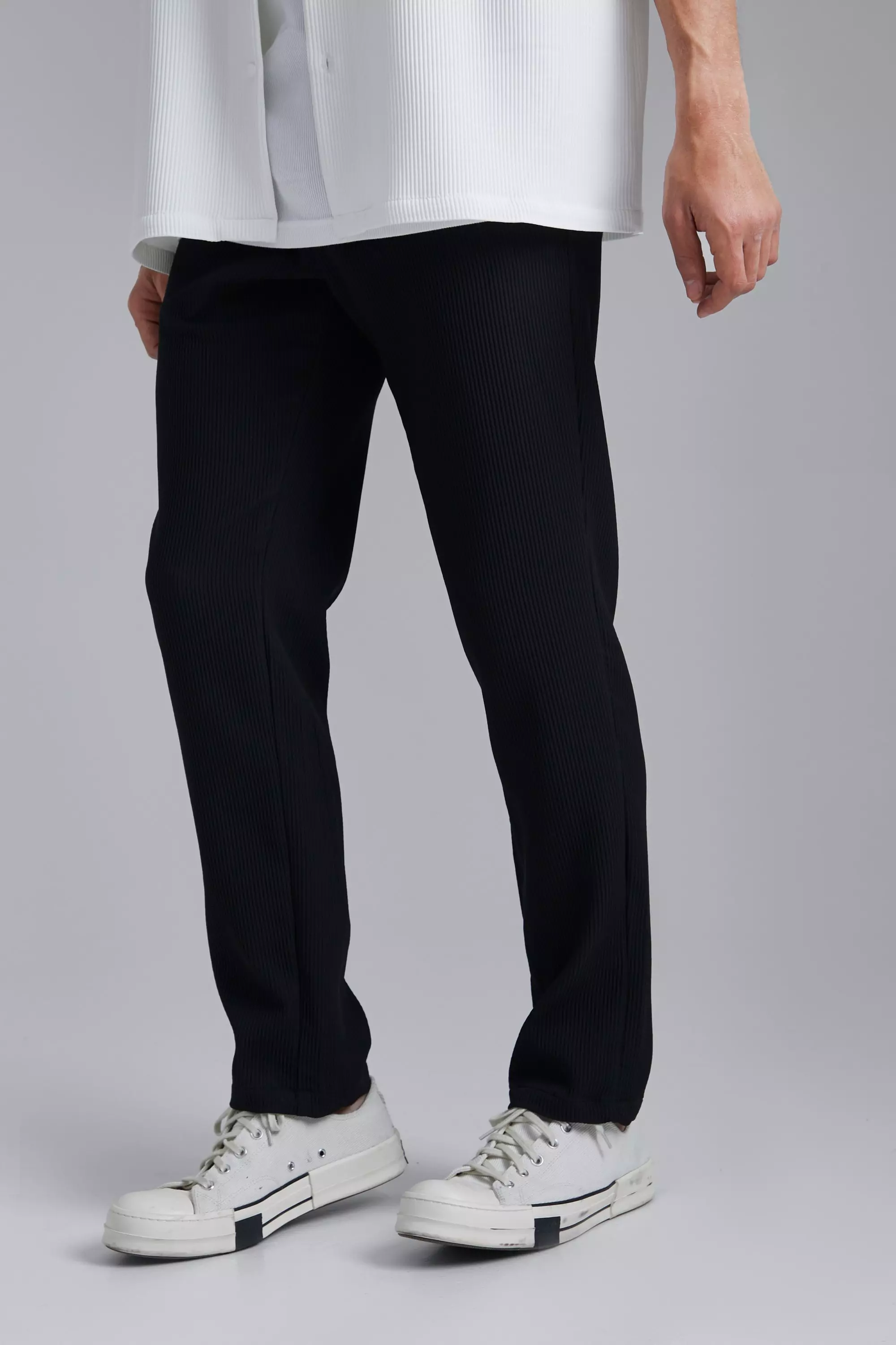 Mens slim fit hot sale pleated pants