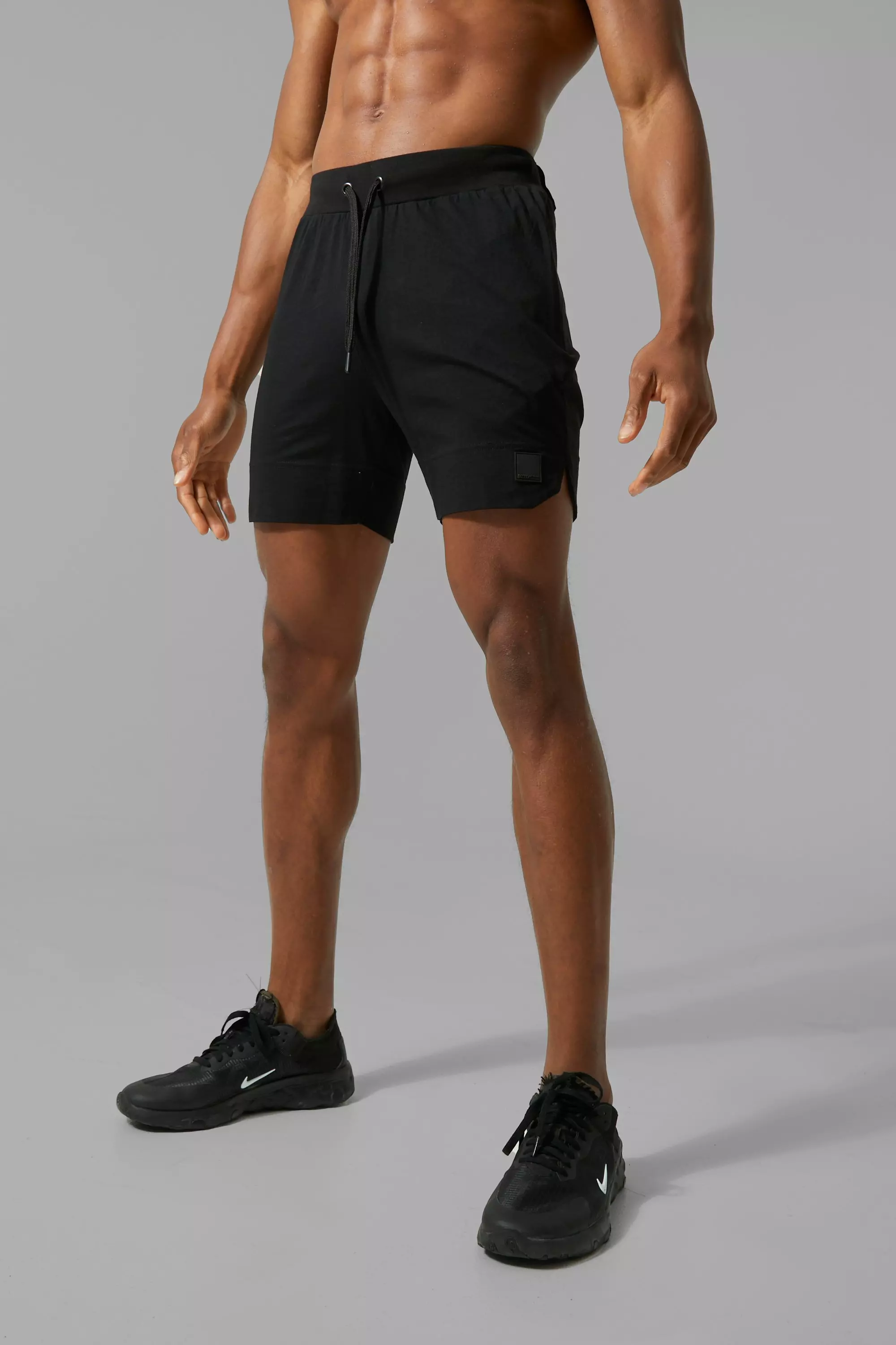 Short de sport moulant - MAN Active