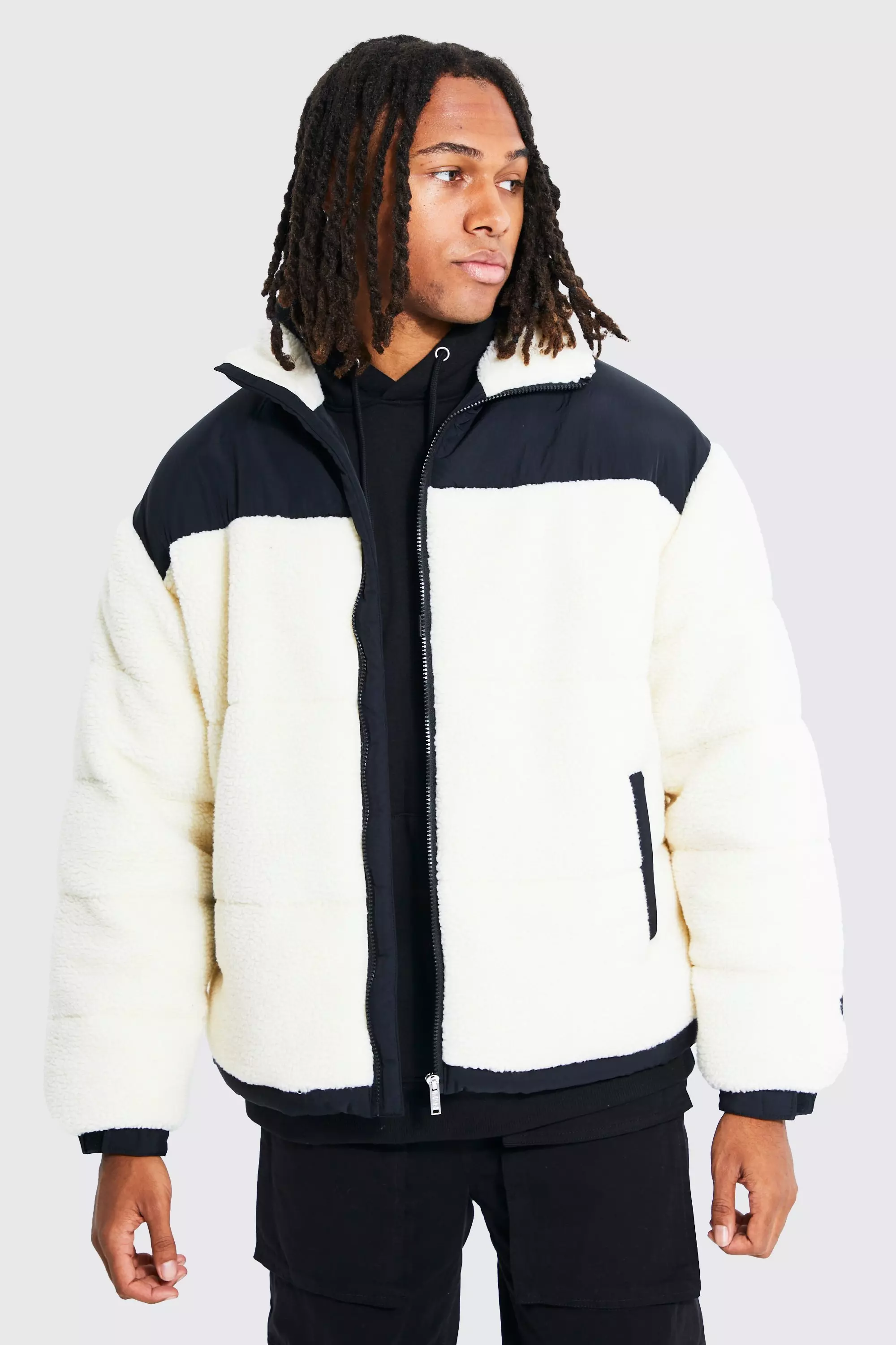 Contrast side clearance panel hooded puffer