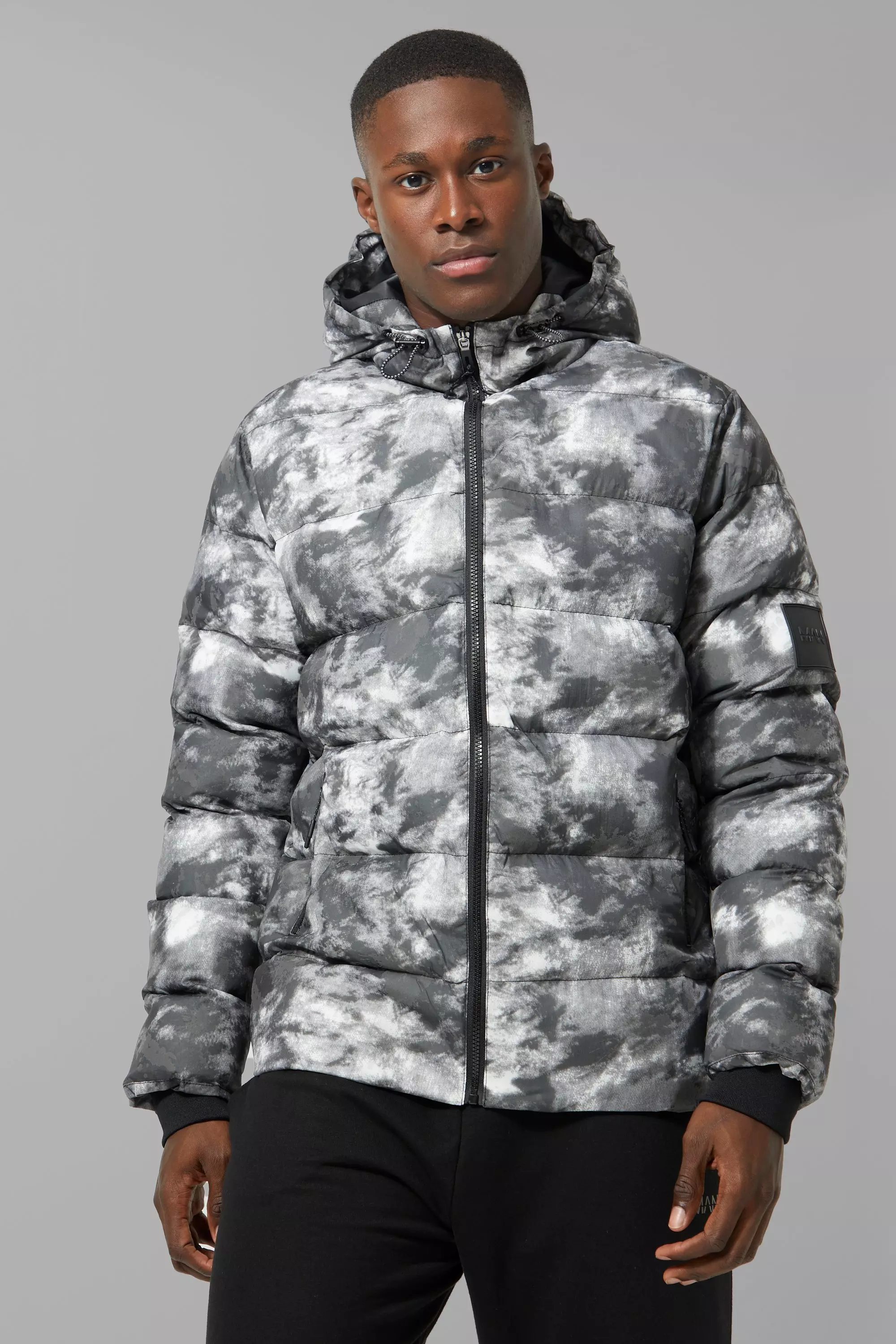 Urban Classics Ladies Boyfriend Camo Puffer Jacket darkcamo -   - Online Hip Hop Fashion Store