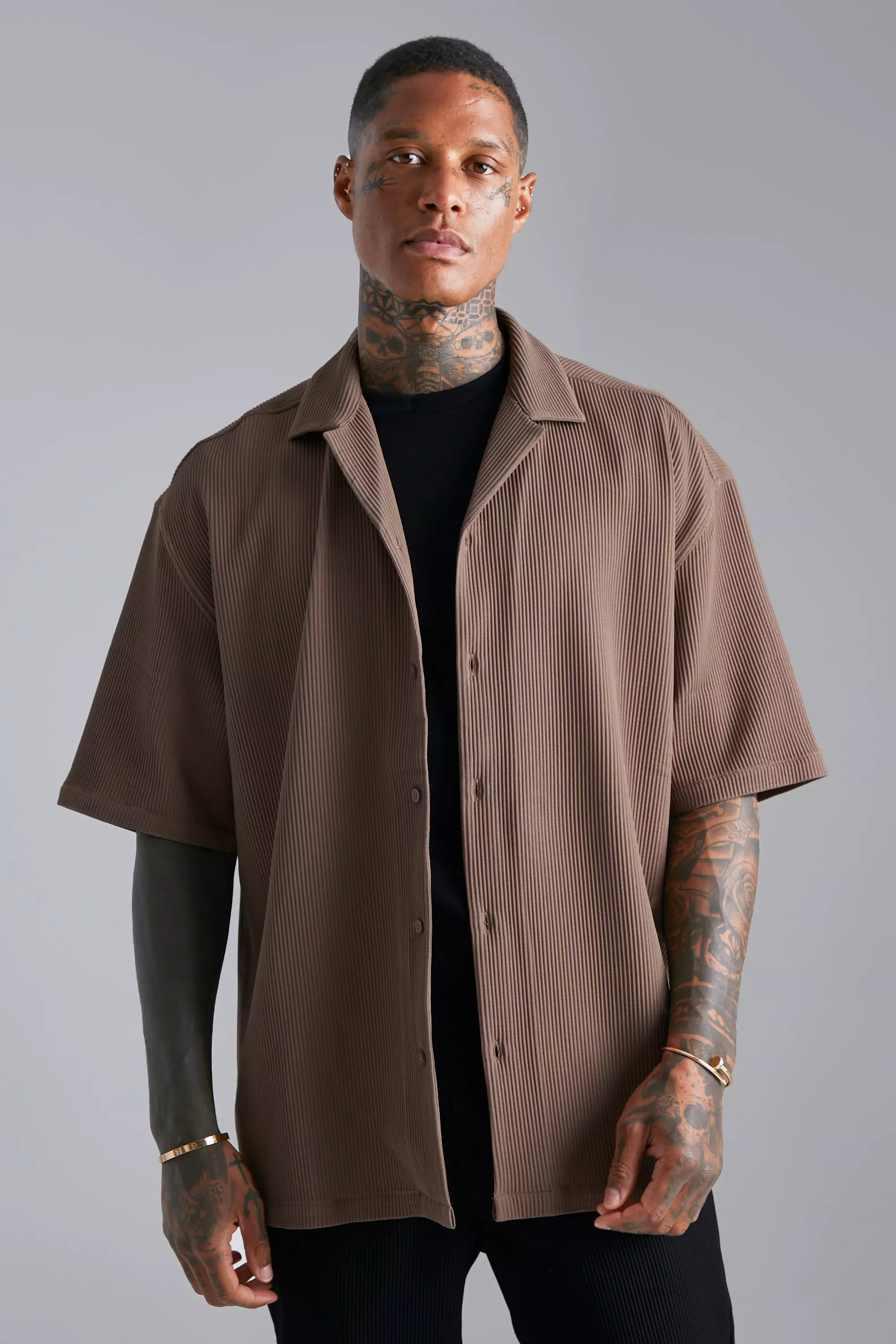 Chemise oversize pliss e manches courtes boohooMAN FR