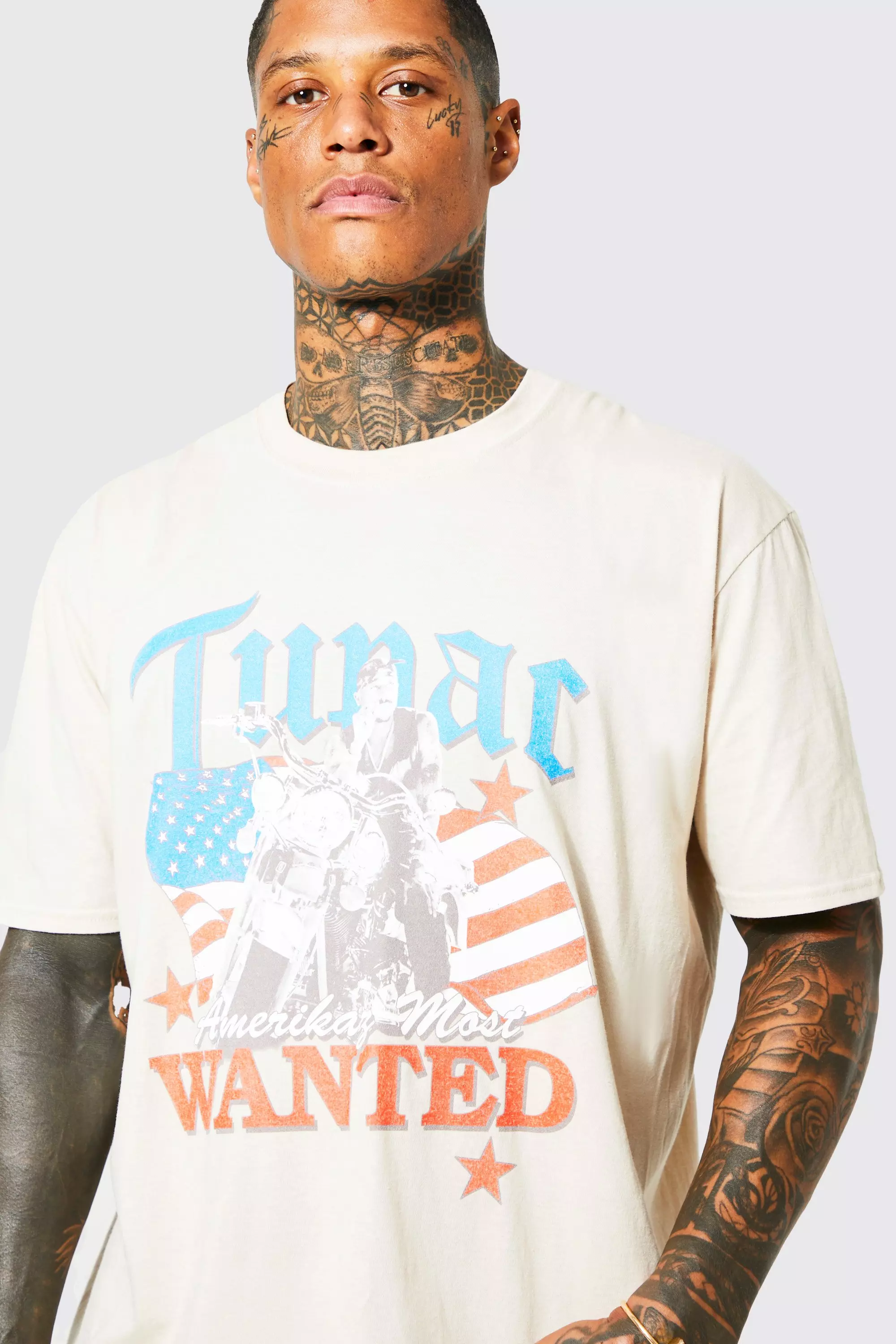 Nedrustning Pålidelig forsikring Oversized Tupac Wanted License T-shirt | boohooMAN USA