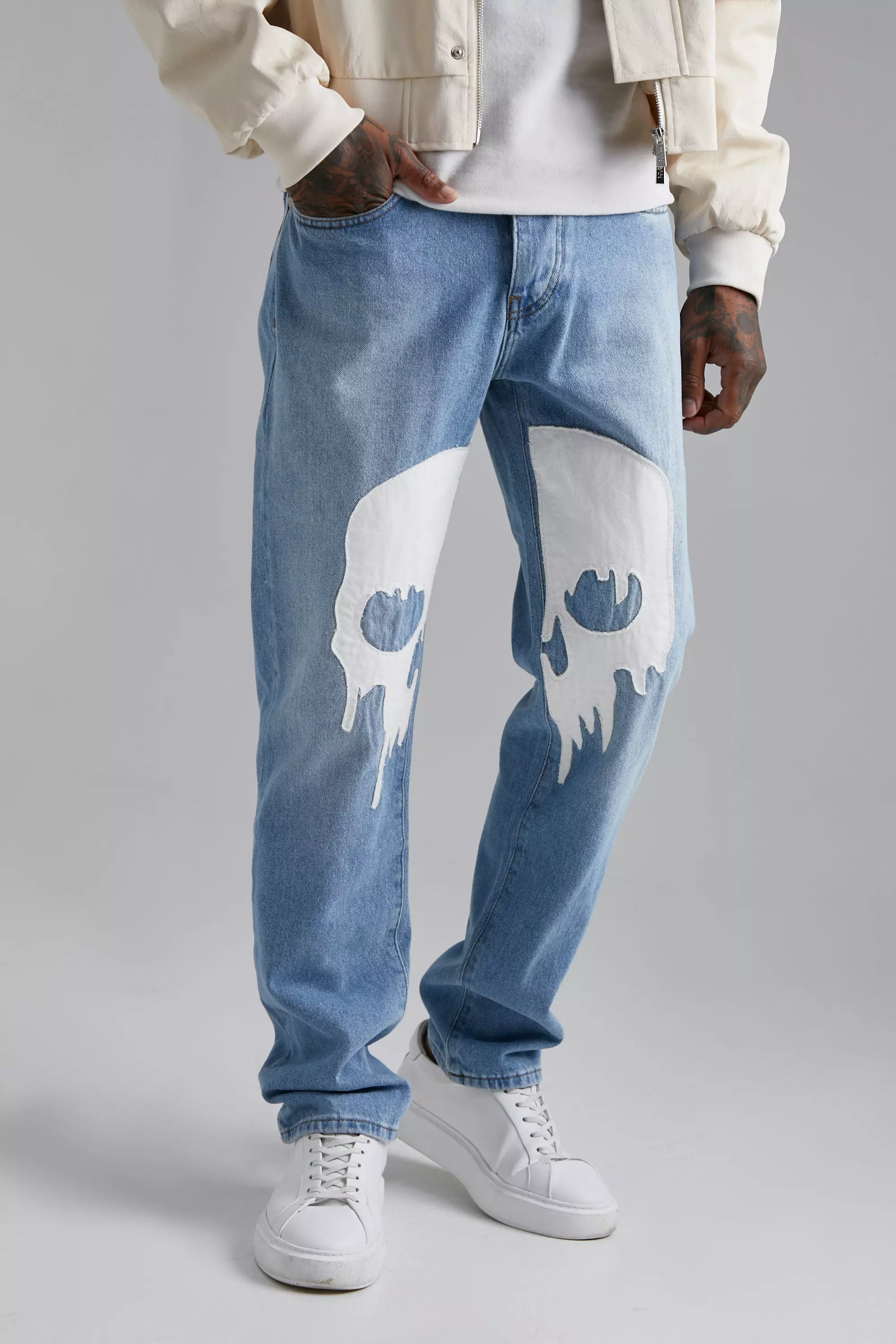 boohooman.com | STRAIGHT LEG SKULL APPLIQUE JEANS