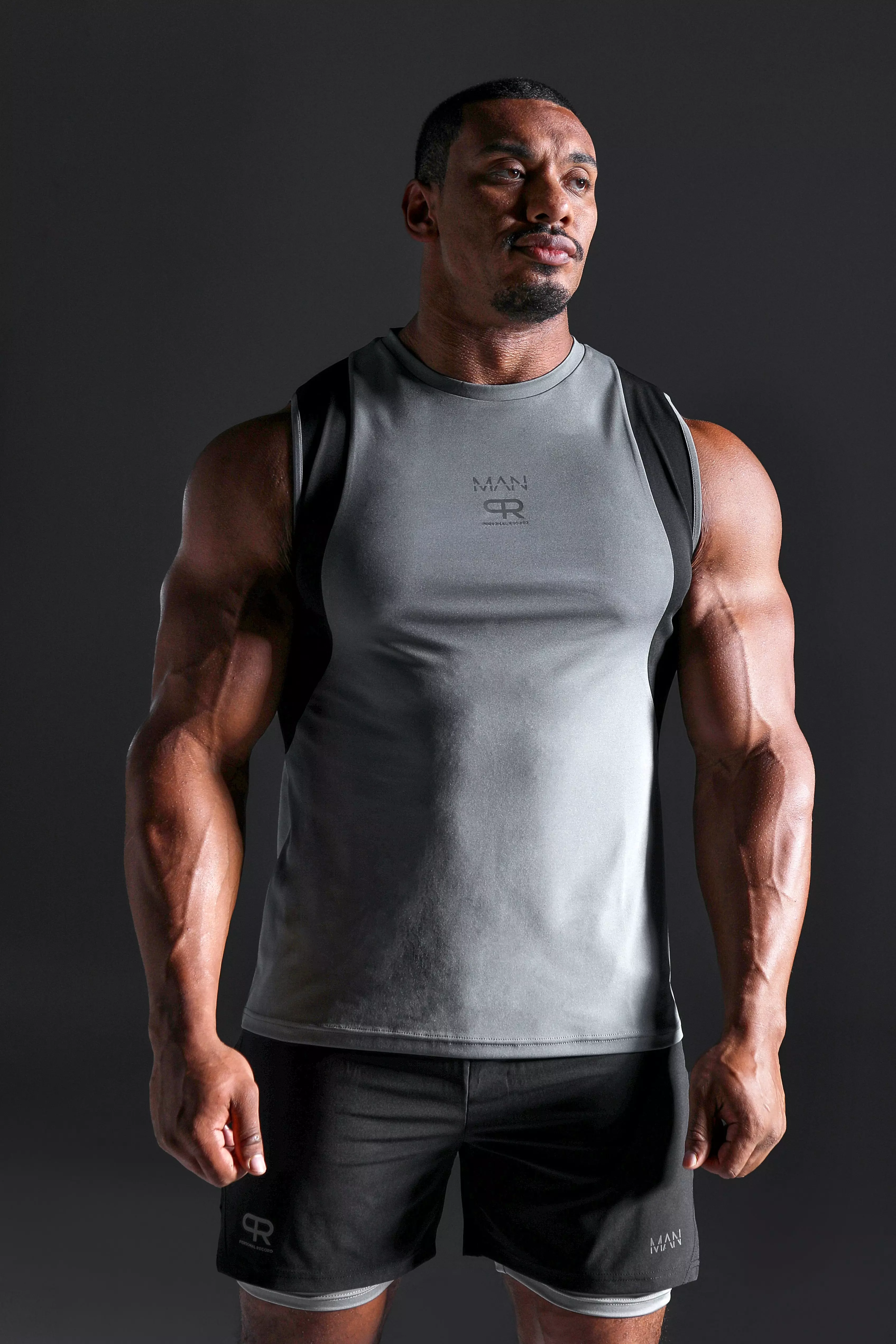 Plain hot sale gym vests