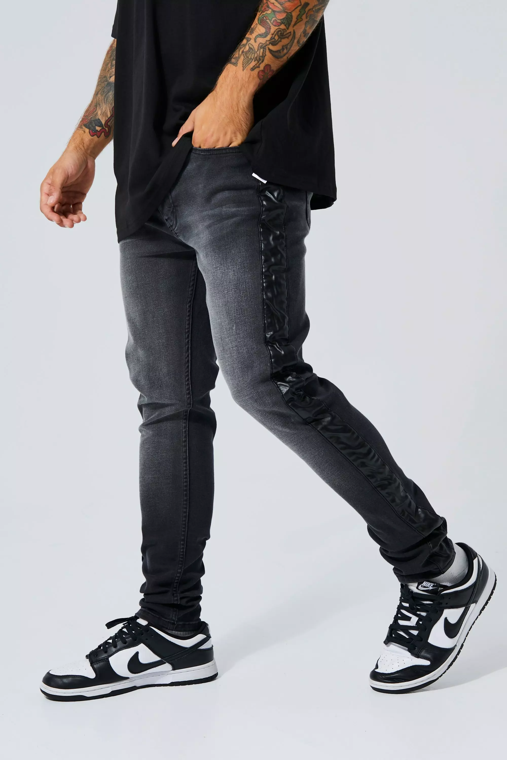 Mens skinny jeans hot sale with white stripe