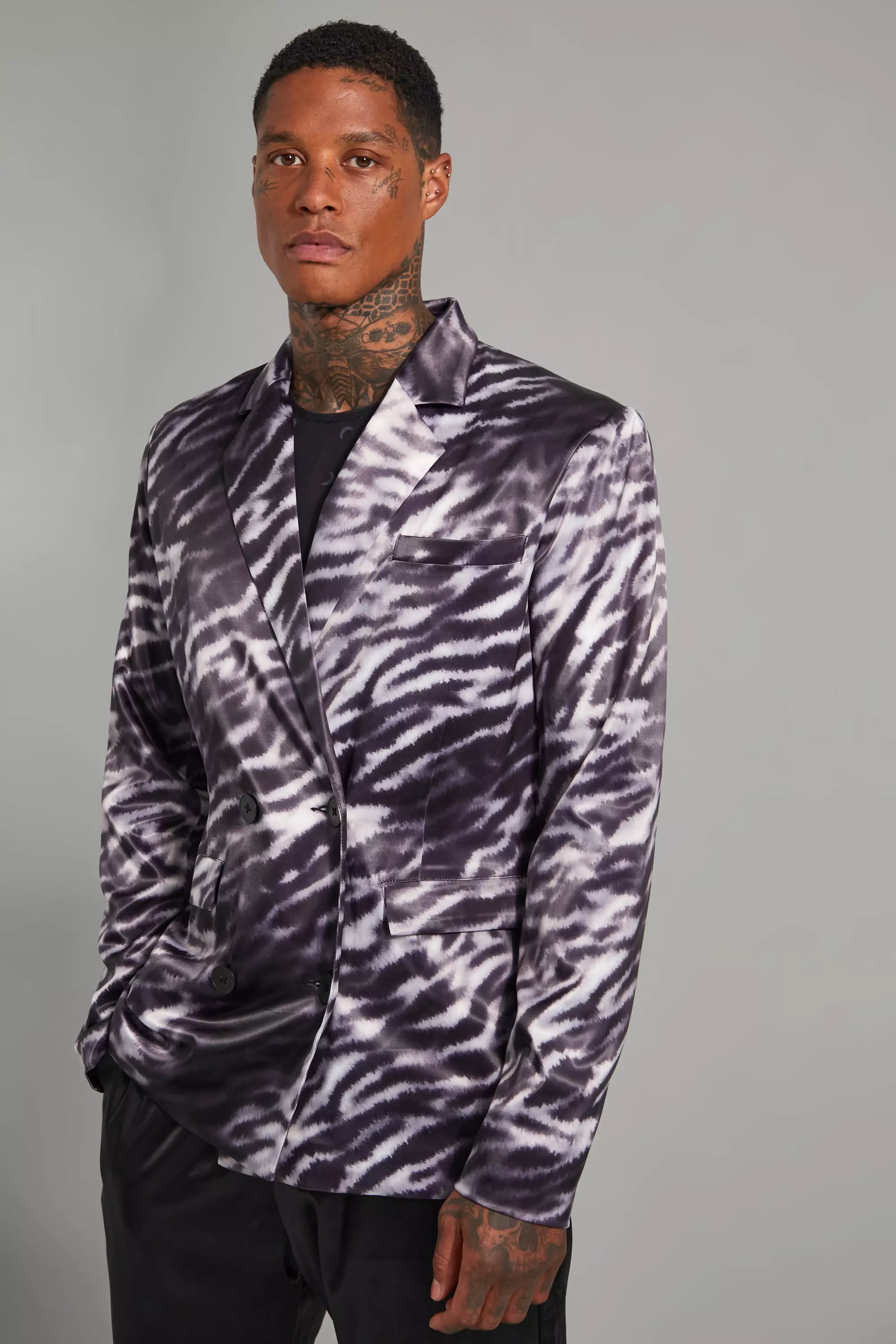 Meter Inzichtelijk gracht Zebra Printed Satin Double Breasted Blazer Jacket | boohooMAN USA
