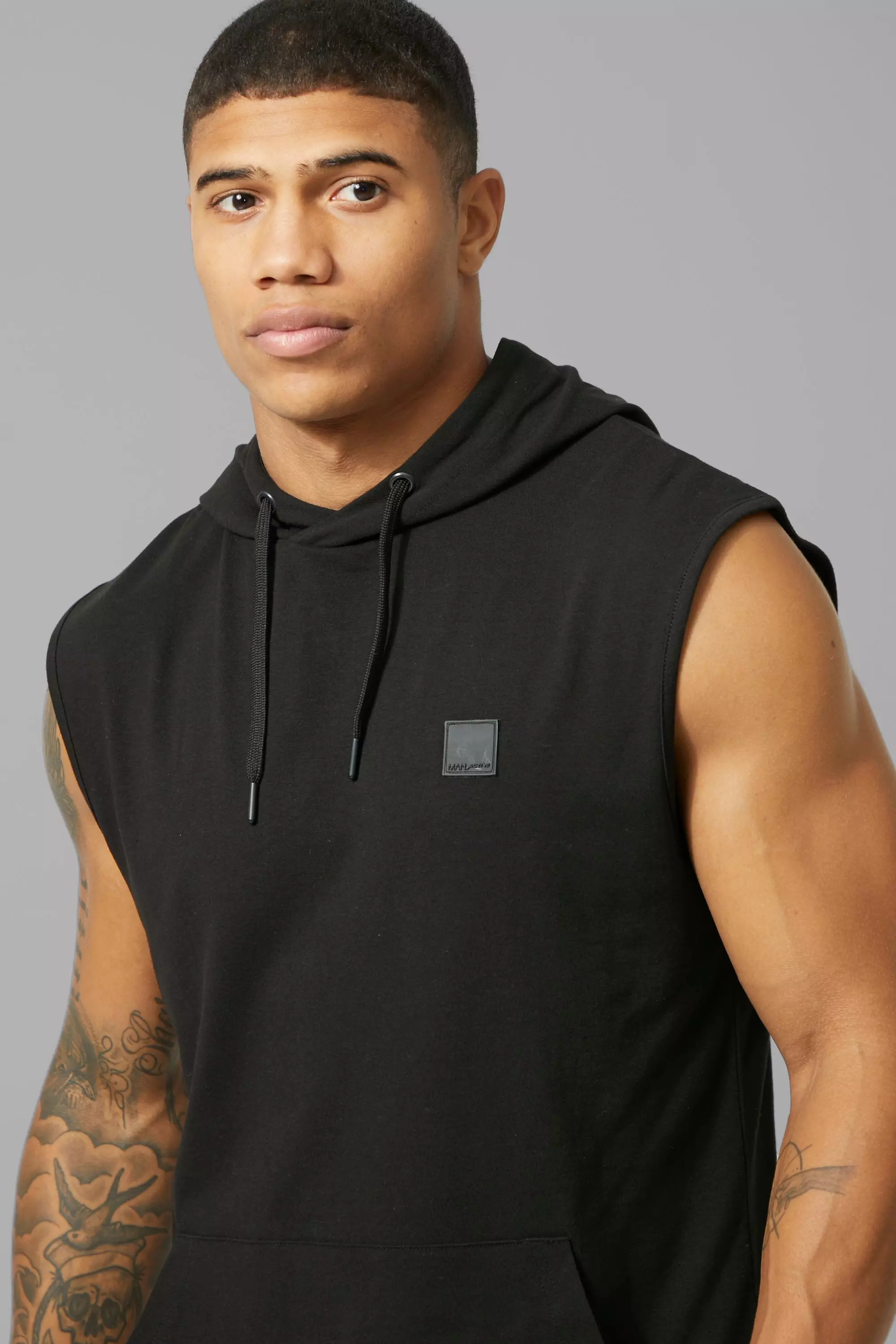 Man Active Muscle Fit Sleeveless Hoodie Set