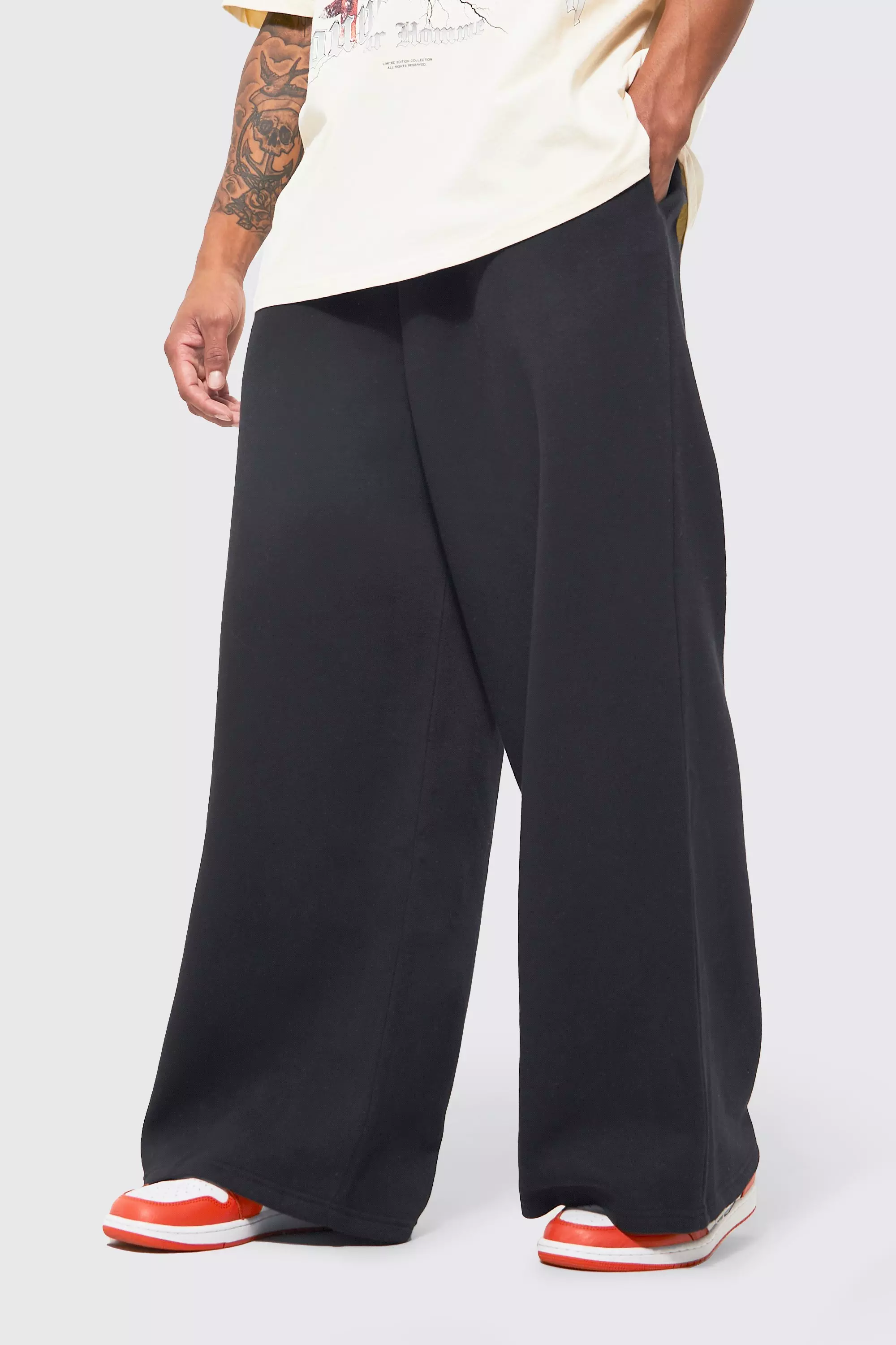 Wide leg jogging pants hot sale mens