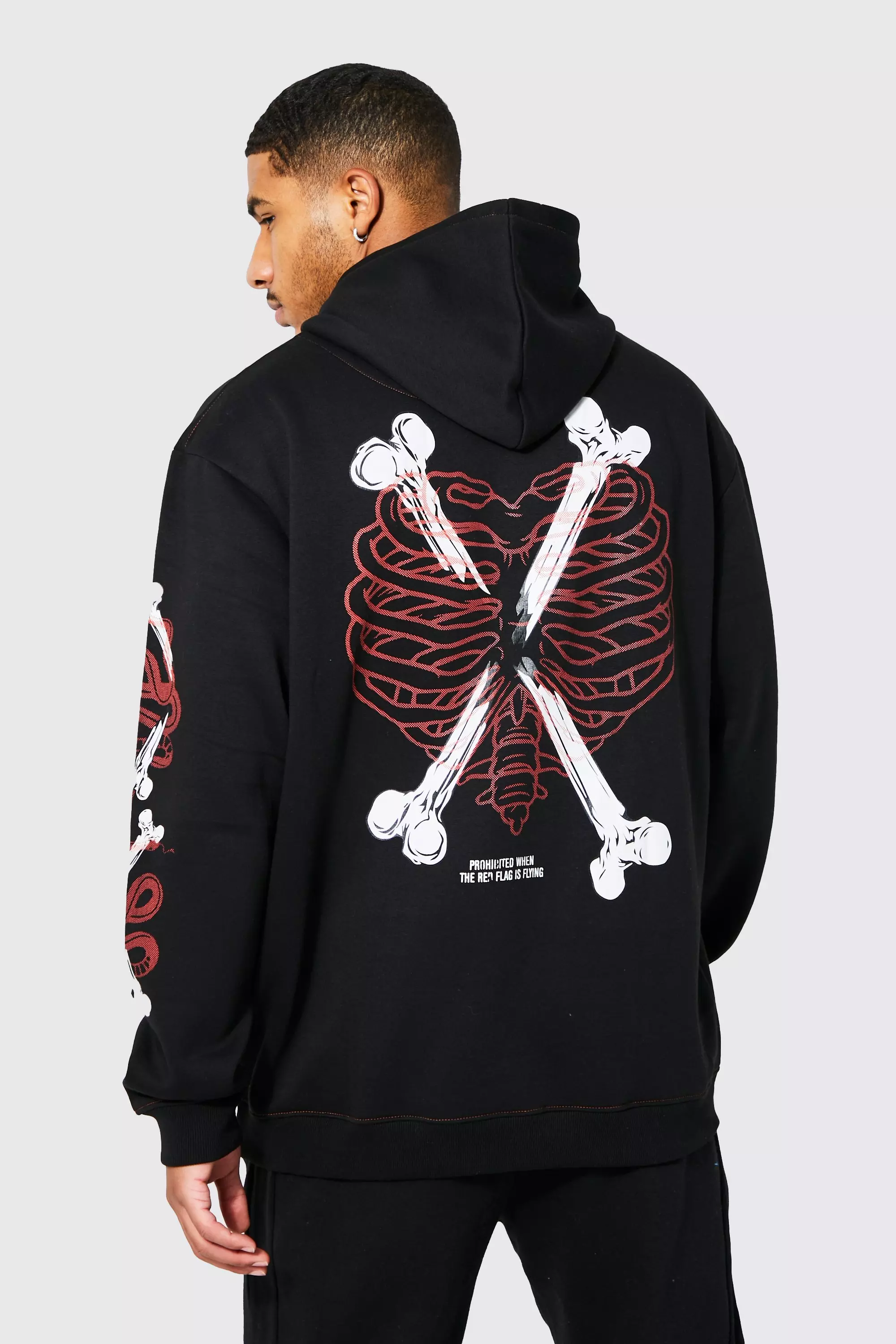 Tall Oversized Skeleton Heart Graphic Hoodie boohooMAN USA