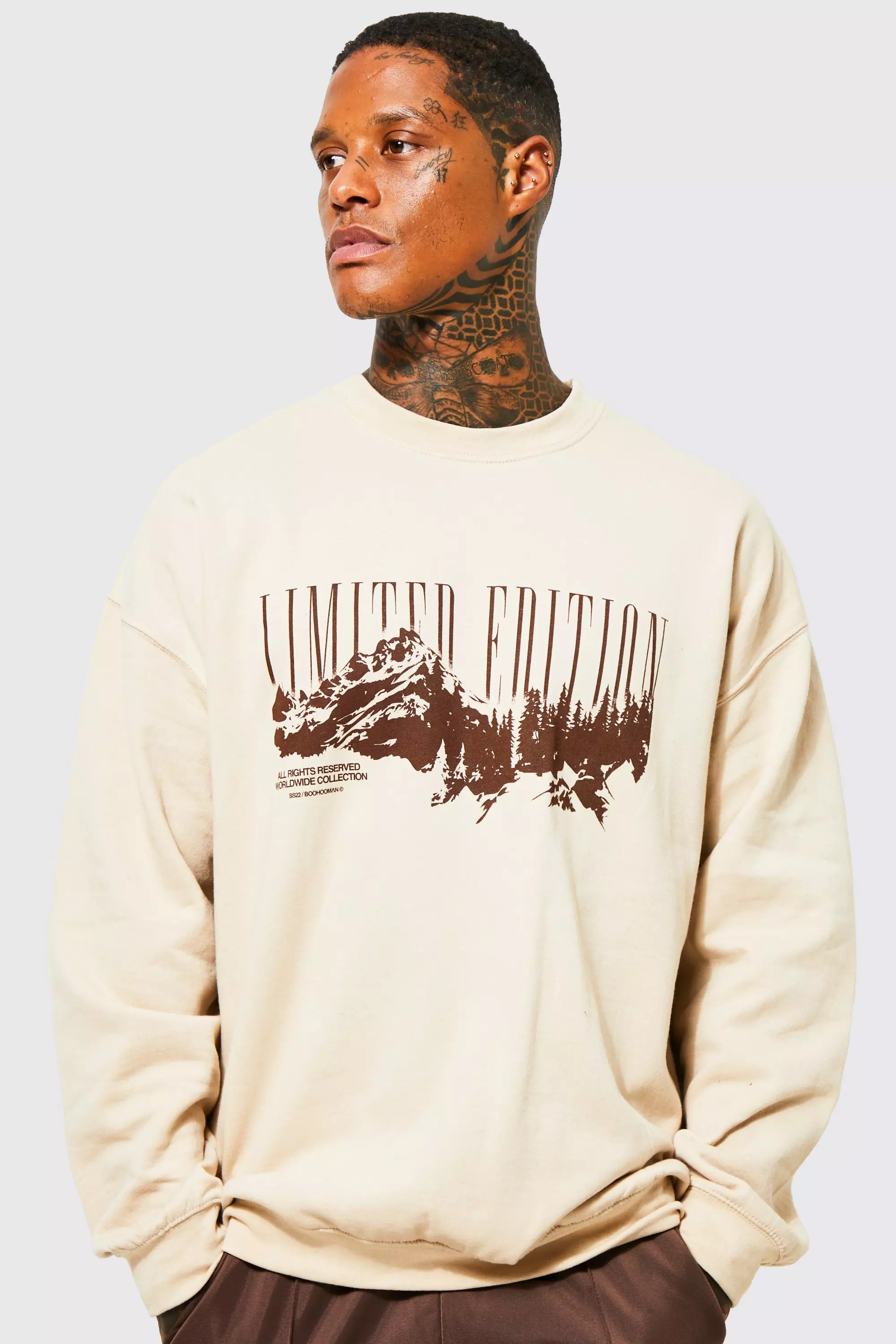 Mountain graphic 2024 sweatshirt