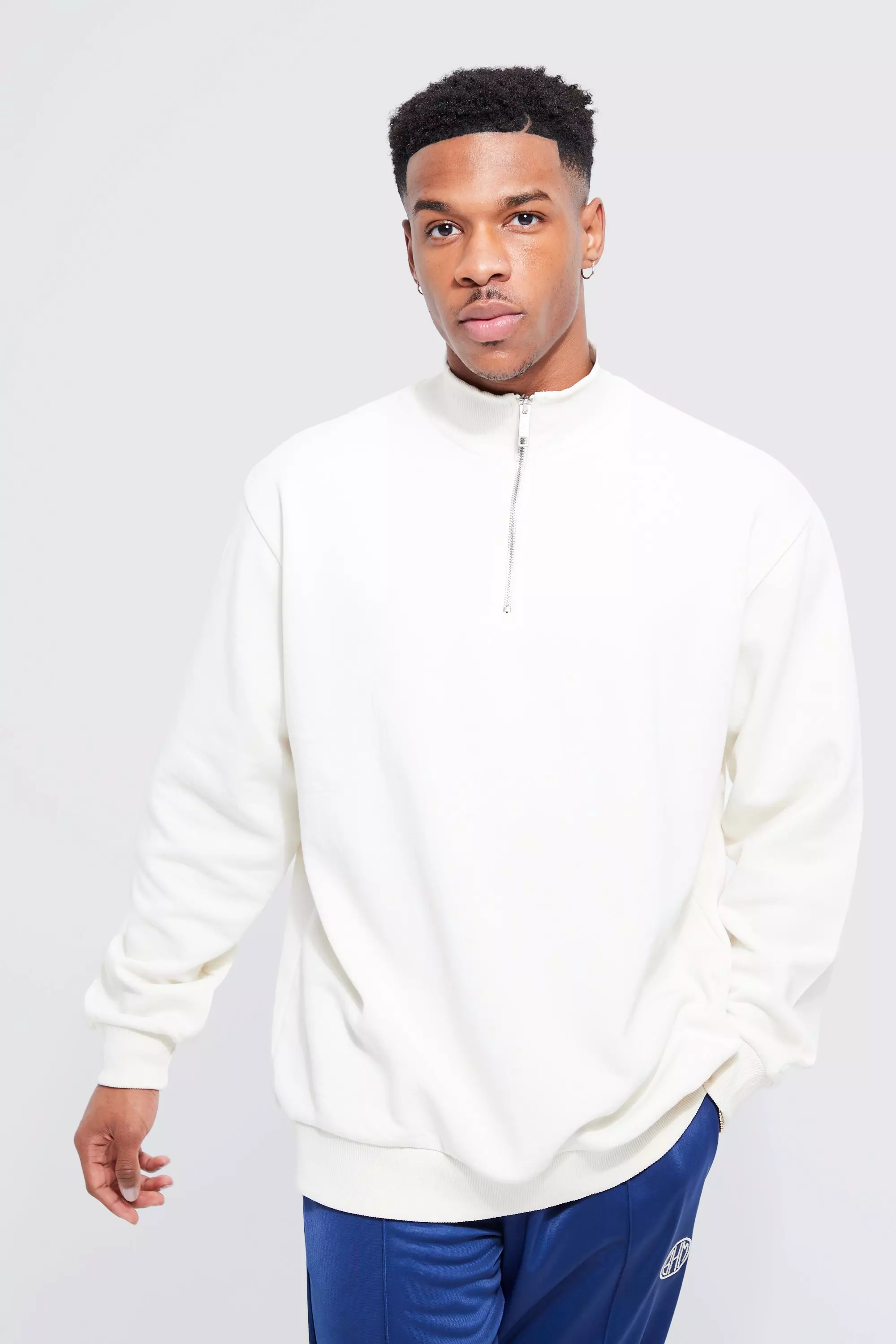 Zip store funnel sweatshirt