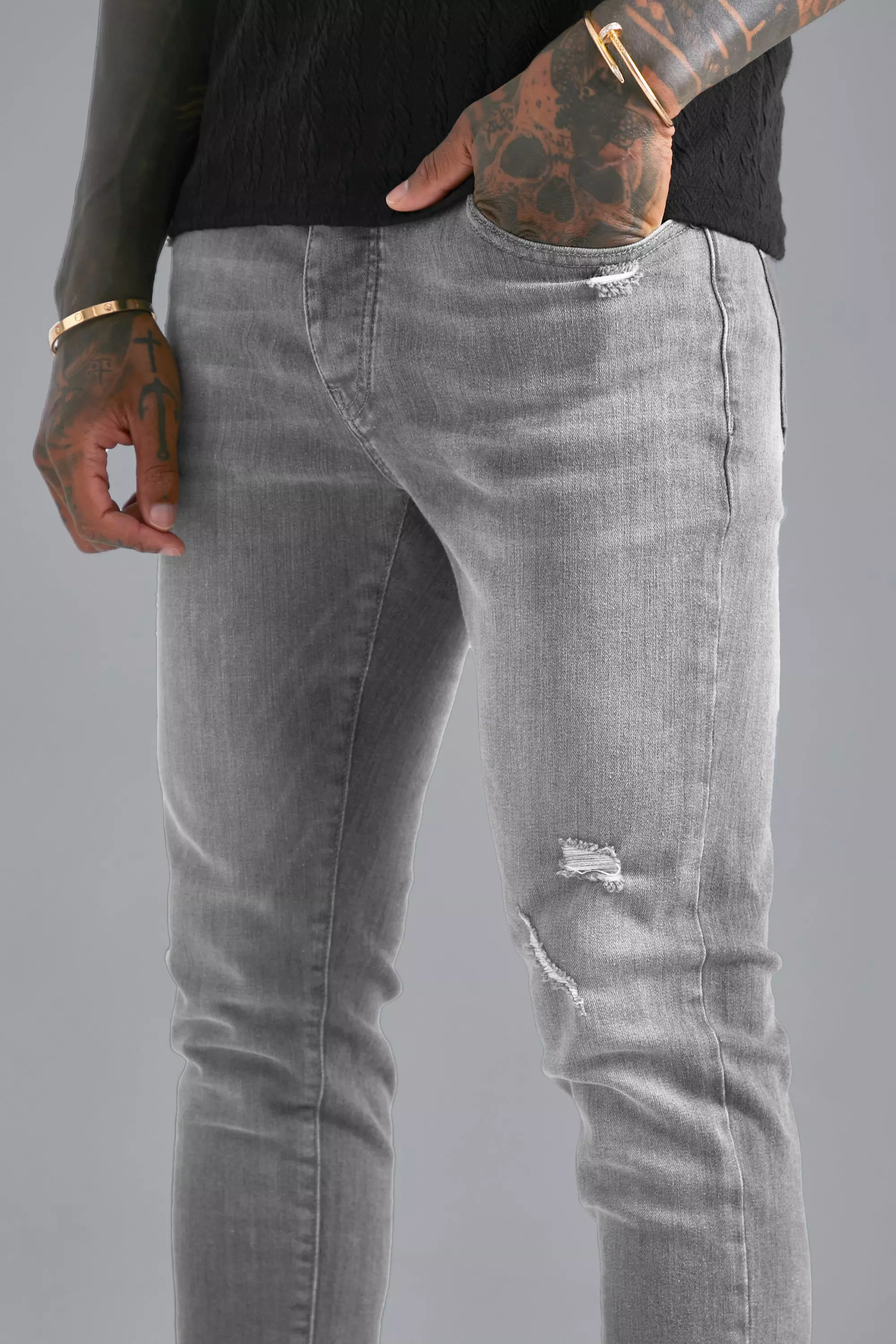Men Grey Slim Fit Low Rise Distressed Jeans - Buy Men Grey Slim