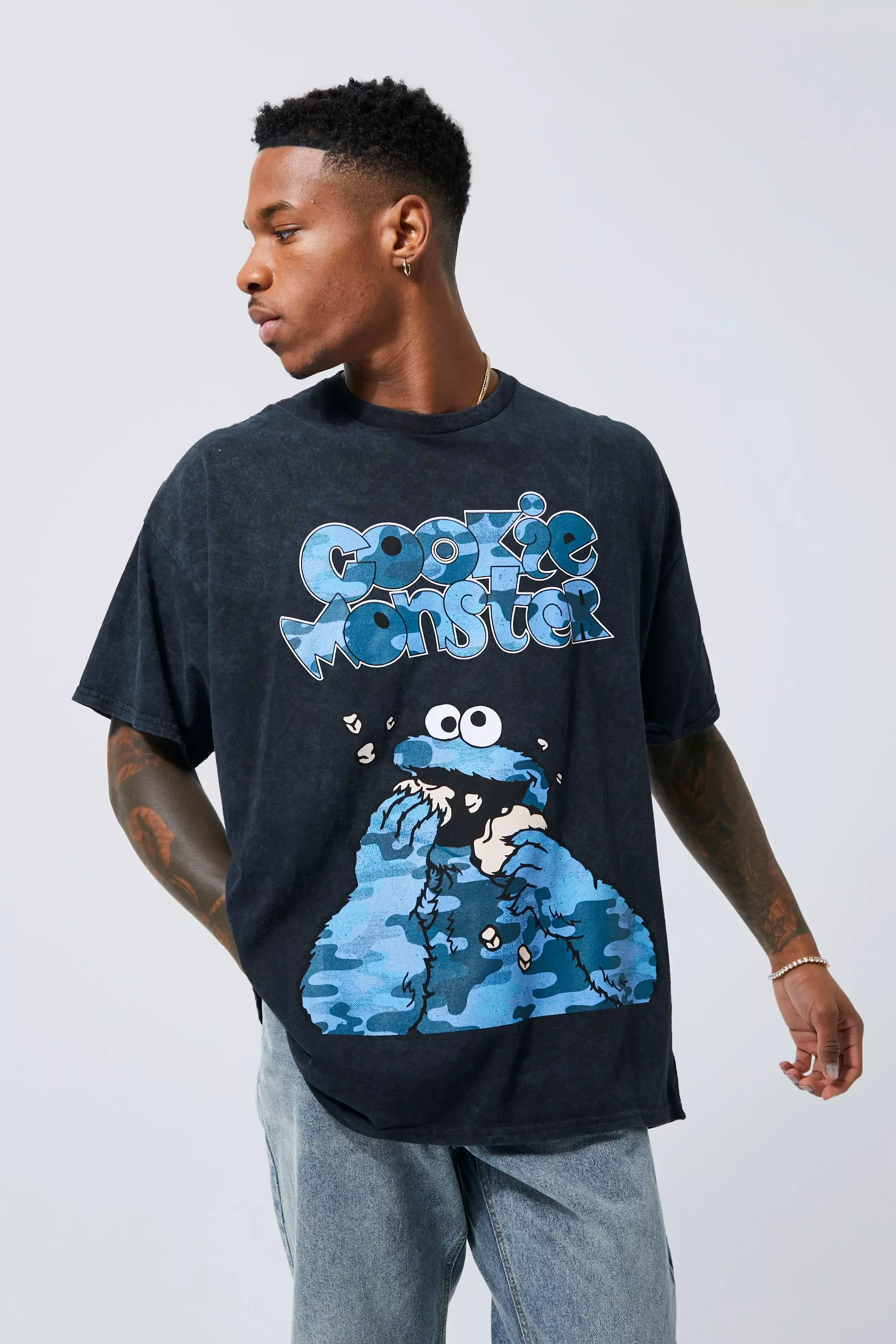 boohoo Men's Oversized Cookie Monster Washed T-Shirt