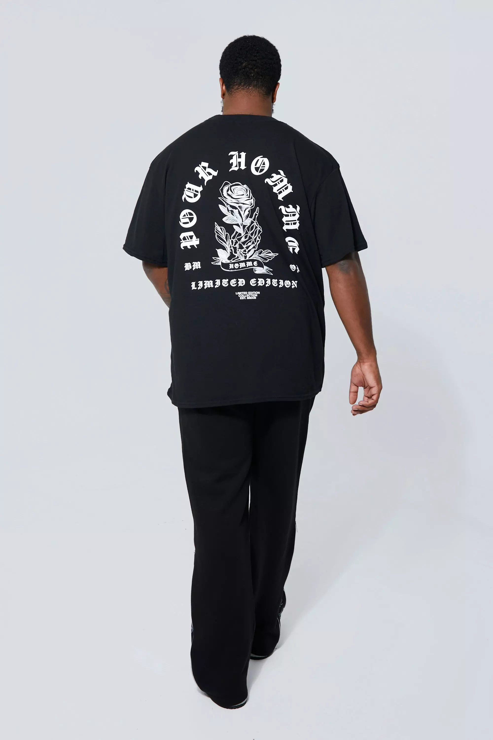 boohooMAN Plus Size Pour Homme Y2K Star Print T-Shirt