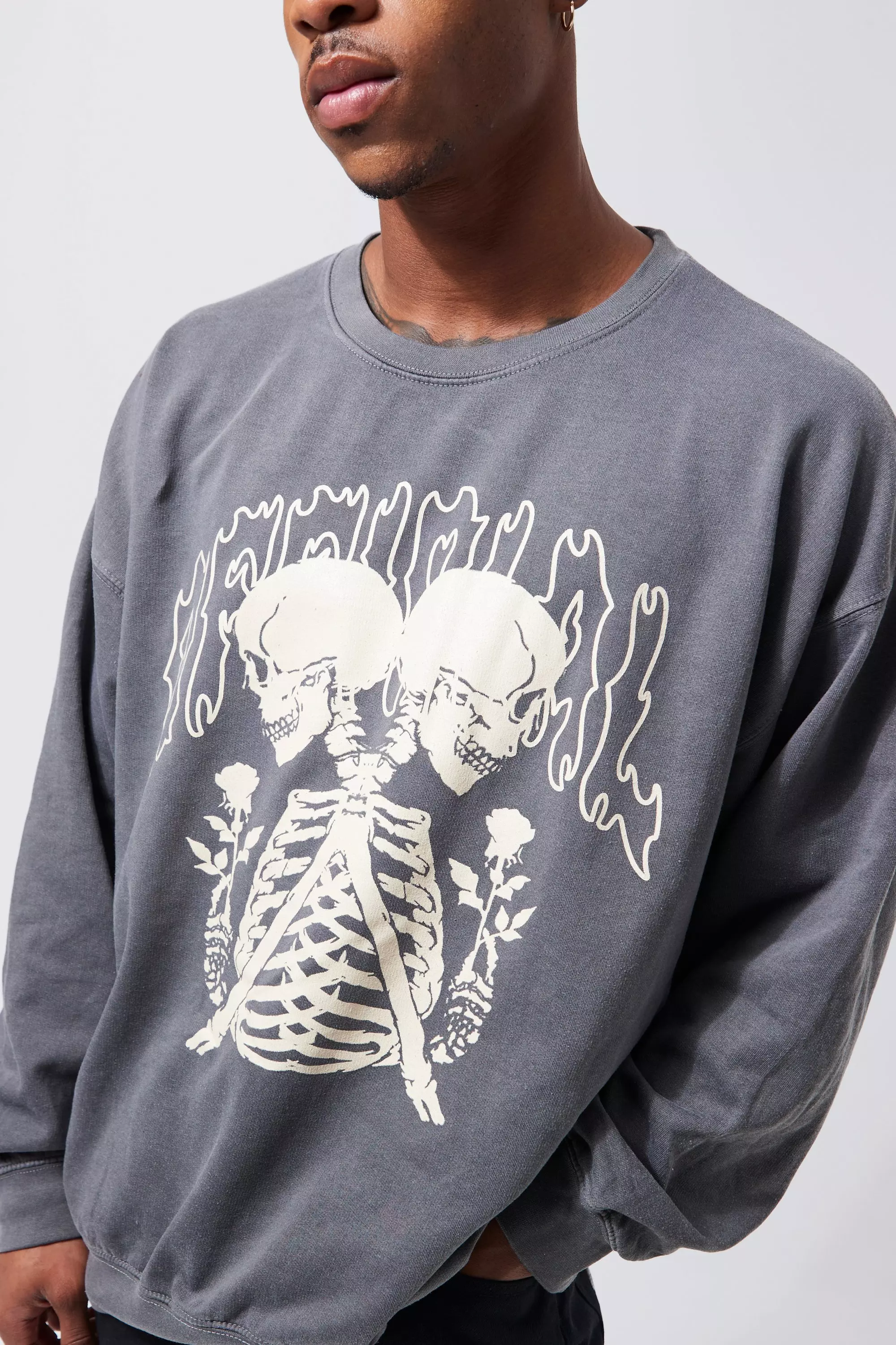 Oversized Washed Skeleton Print Sweatshirt | boohooMAN UK