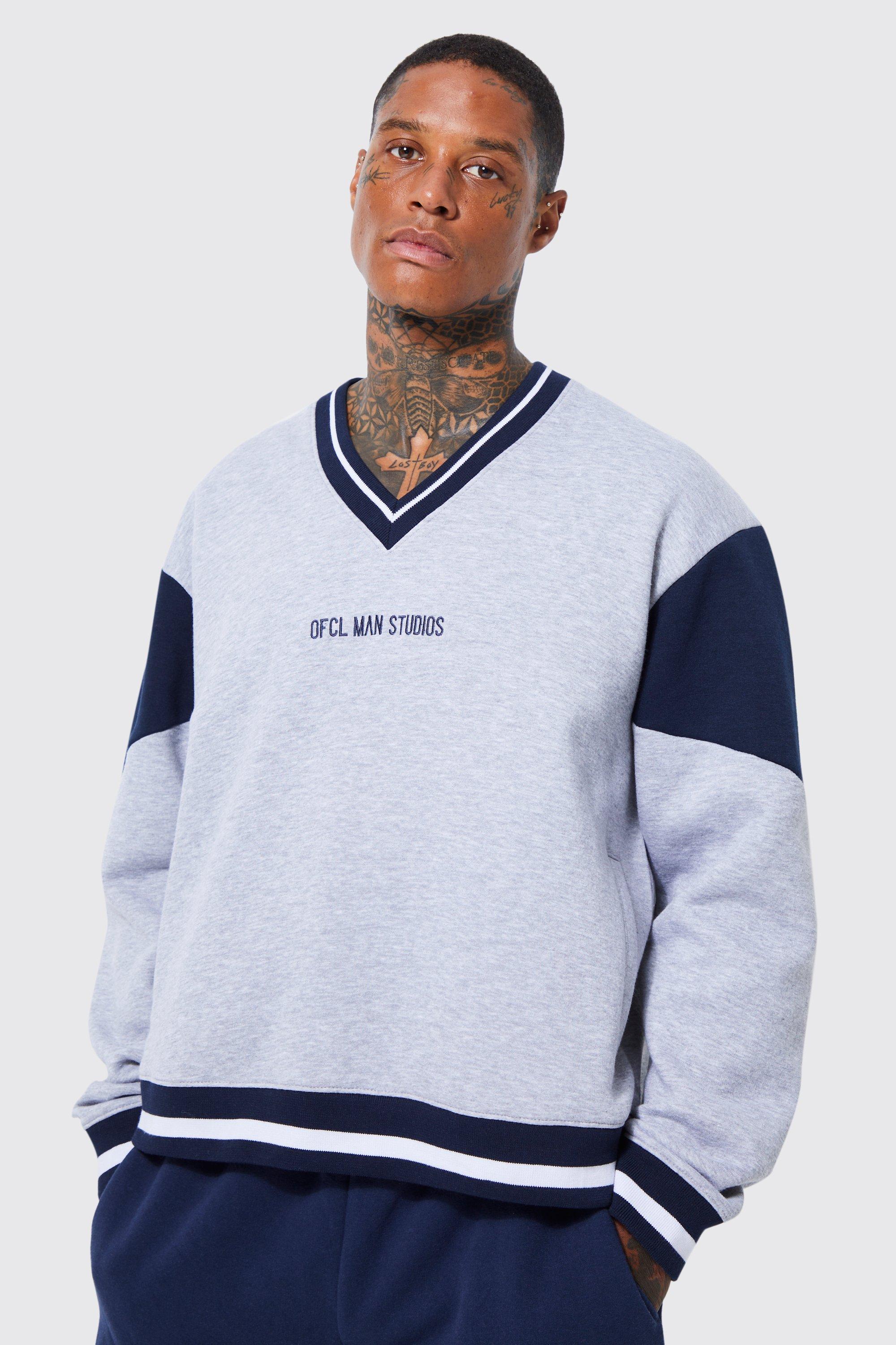 Mens Grey Oversized Boxy V-Neck Varsity Sweatshirt, Grey