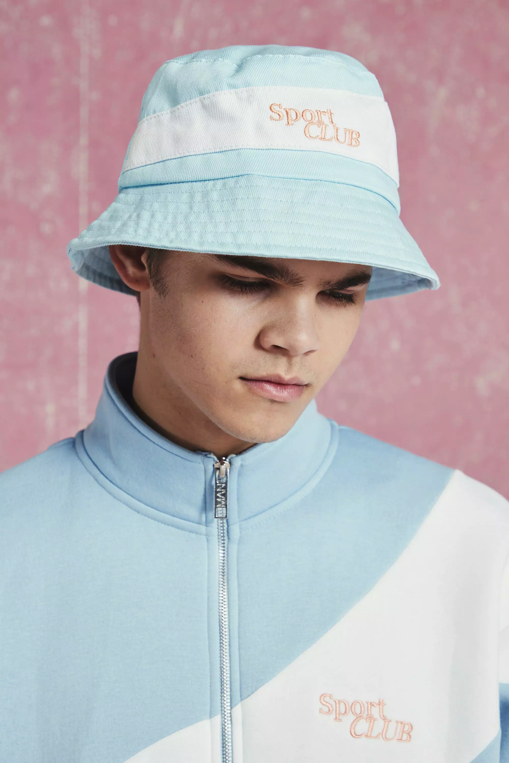 Lacoste x golf cheap le fleur bucket hat