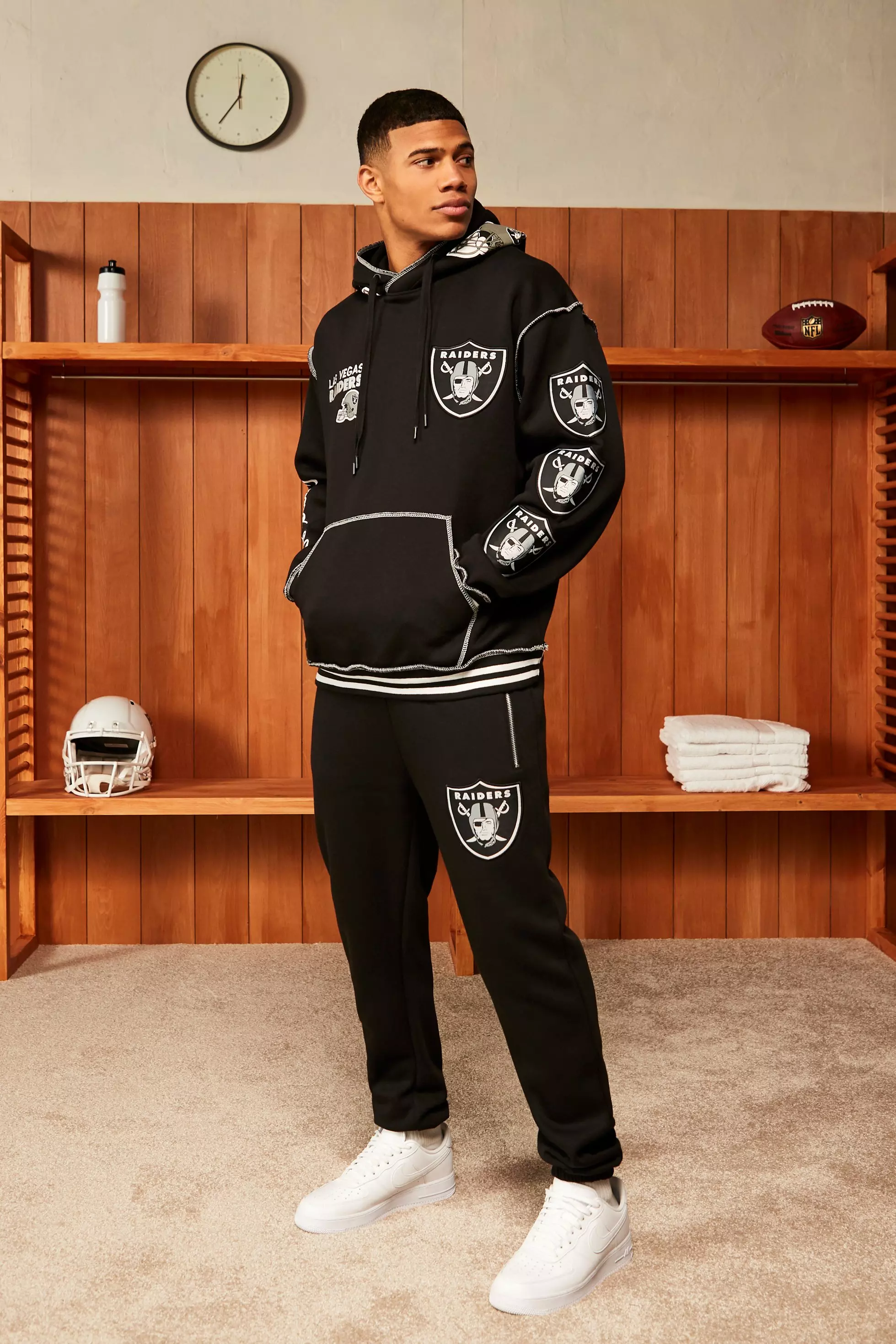 Nfl Raiders Applique Badge Joggers