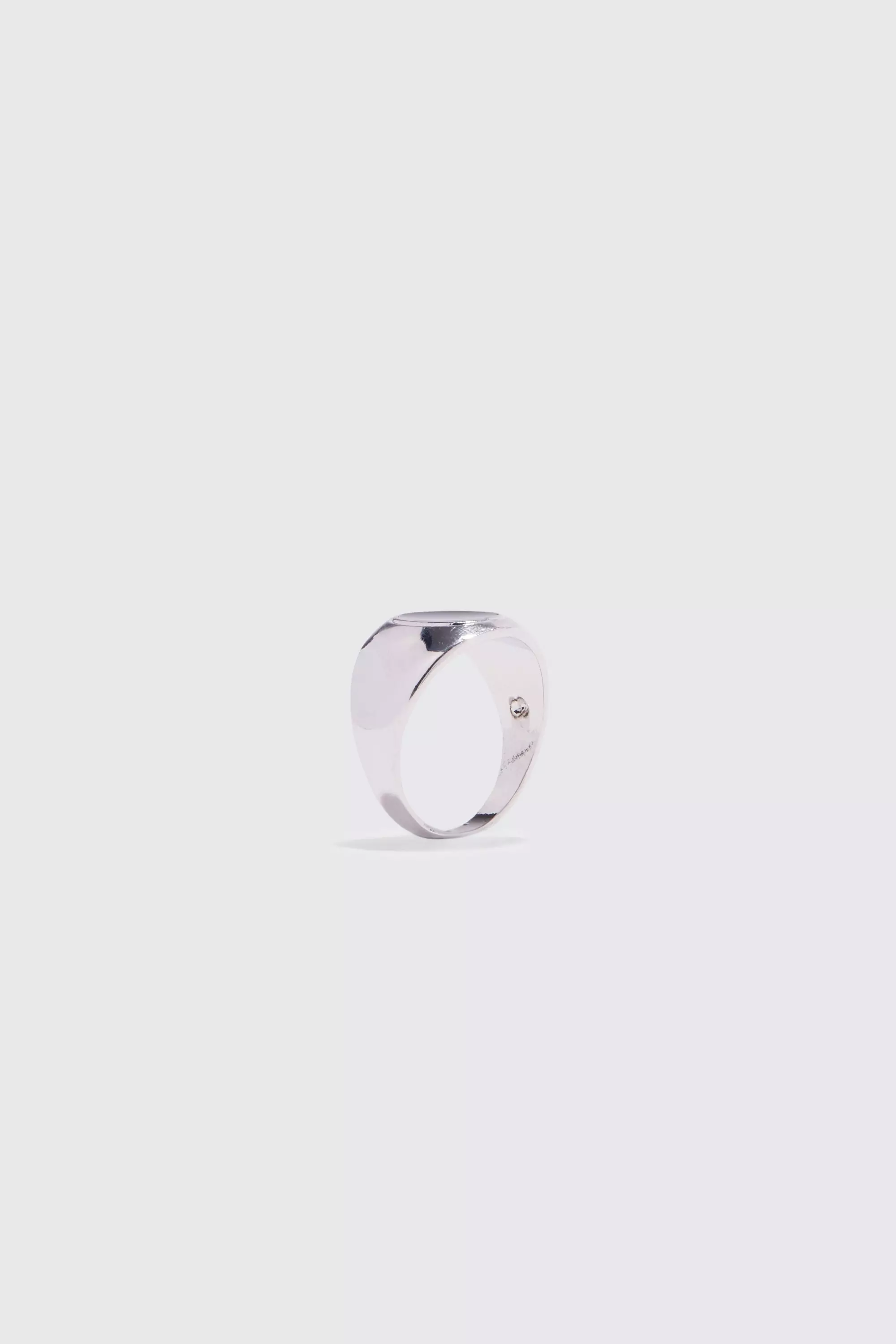 Black Onyx Style Signet Ring