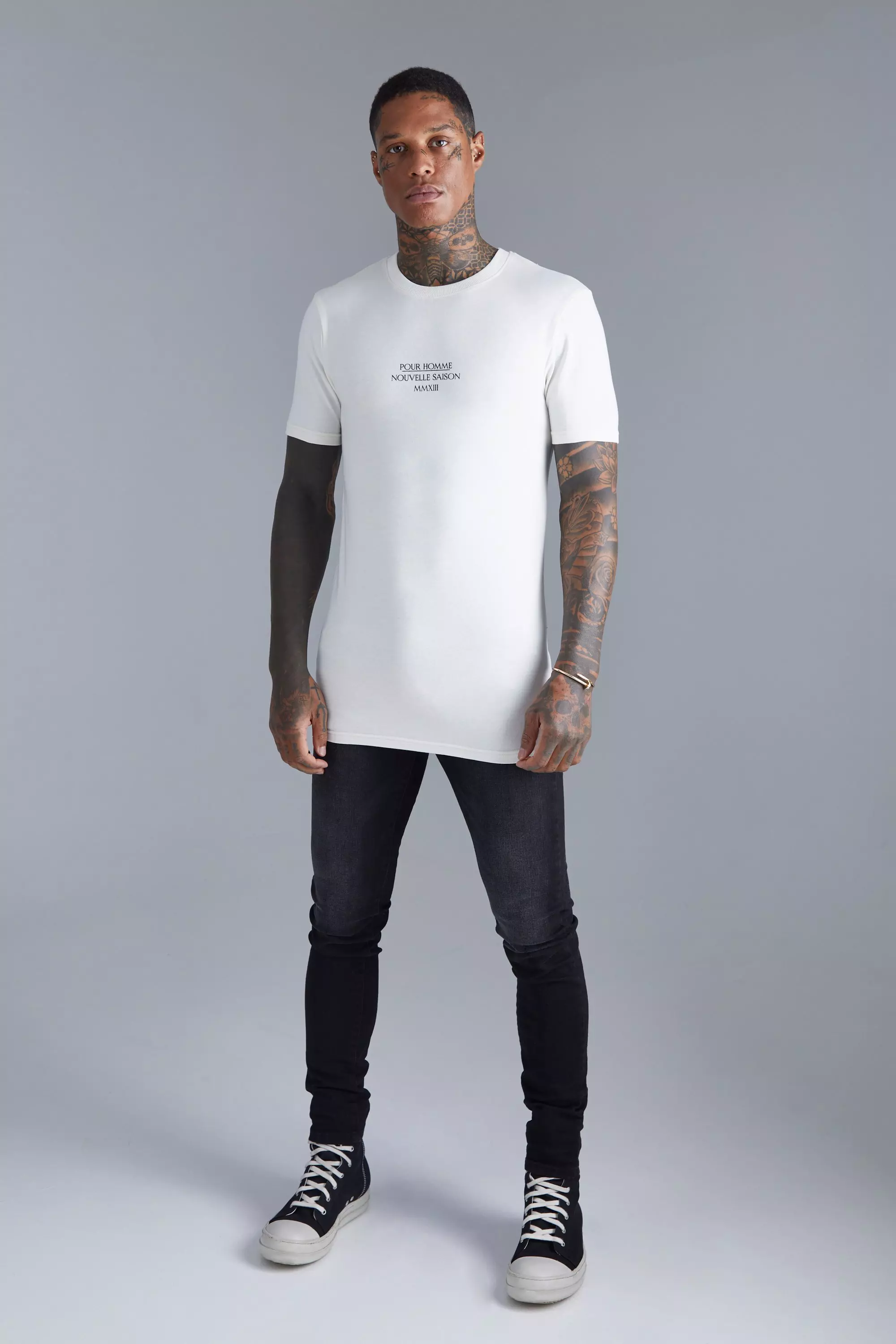 Hummingbird kvarter diameter Muscle Fit Longline Pour Homme Print T-shirt | boohooMAN USA