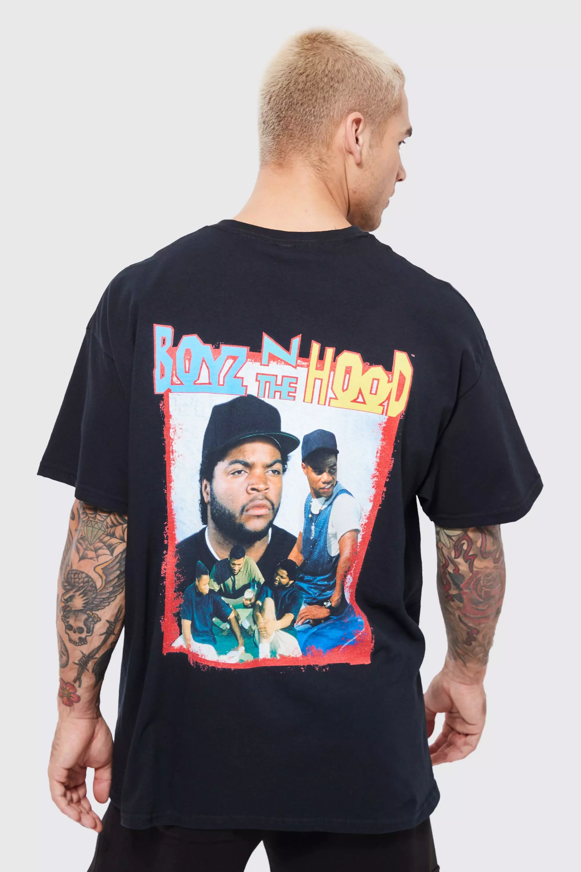 Hood neck best sale t shirt