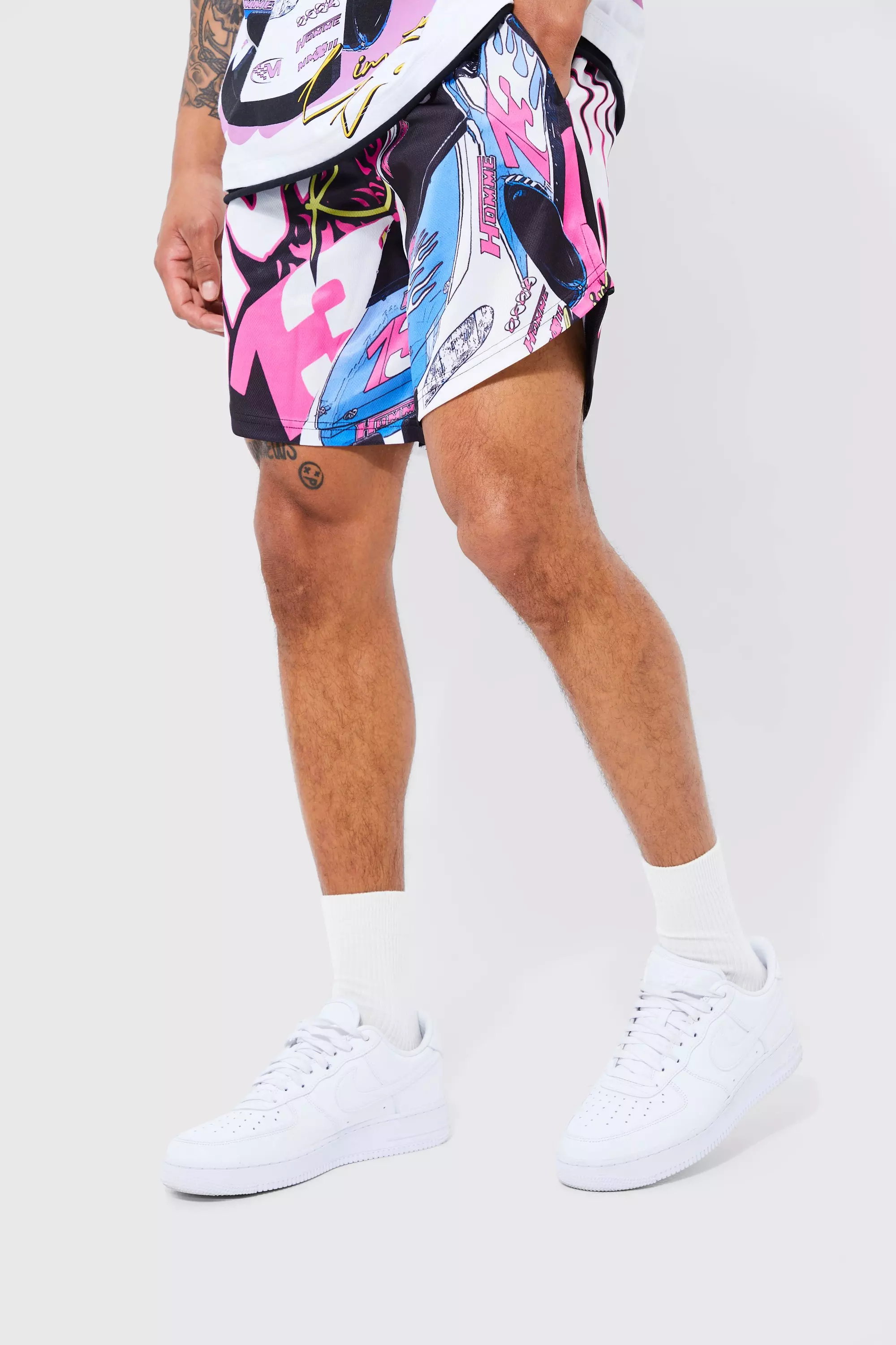 Loose Fit Short Length Graphic Short