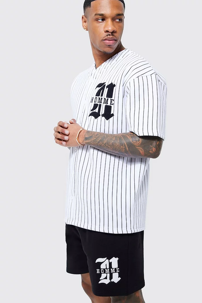 streetwear baseball jersey outfit