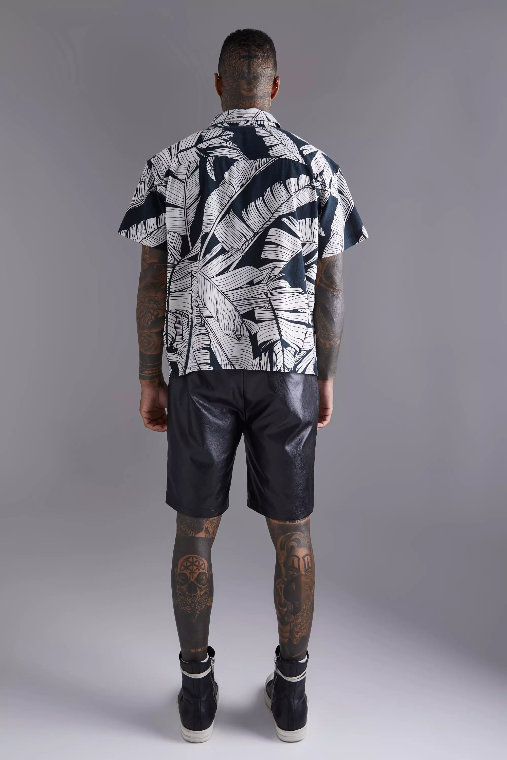 Short Sleeve Boxy Printed Linen Slub Shirt | boohooMAN USA