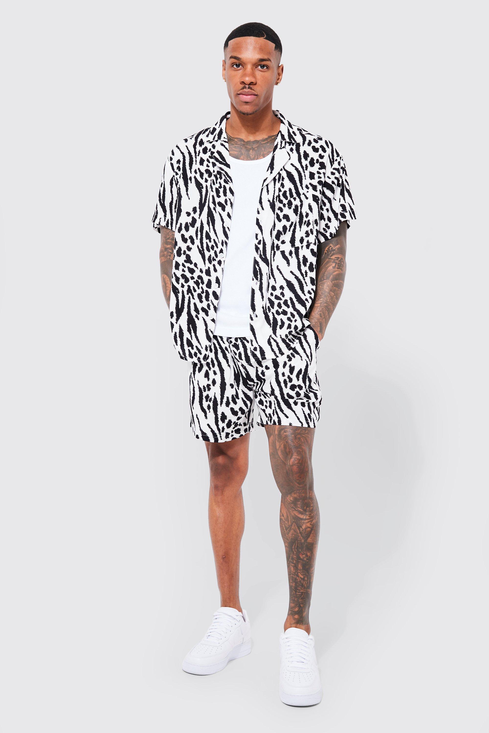 Mens White Short Sleeve Animal Shirt And Short Set, White