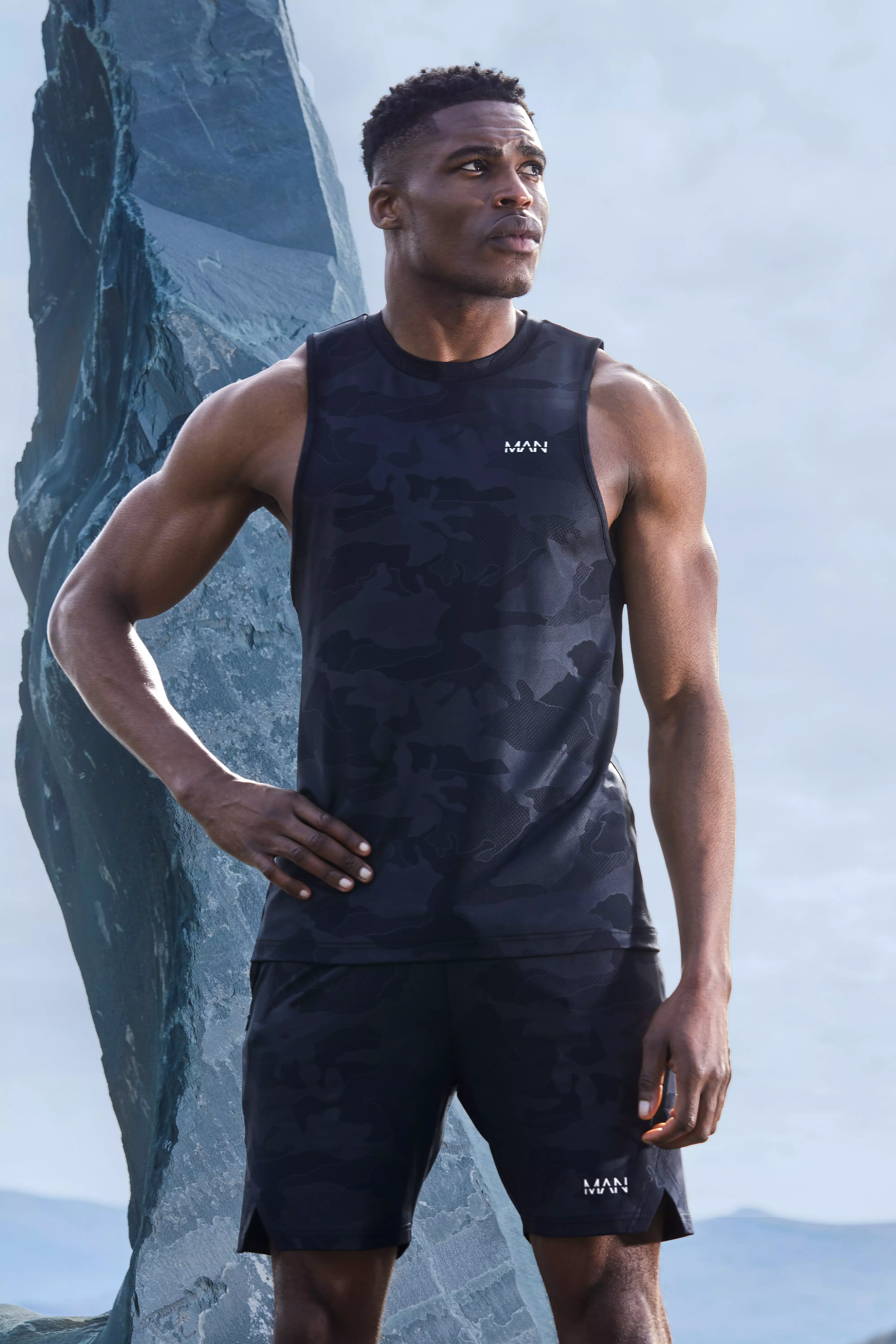 Man Active Camo Racer Performance Tank