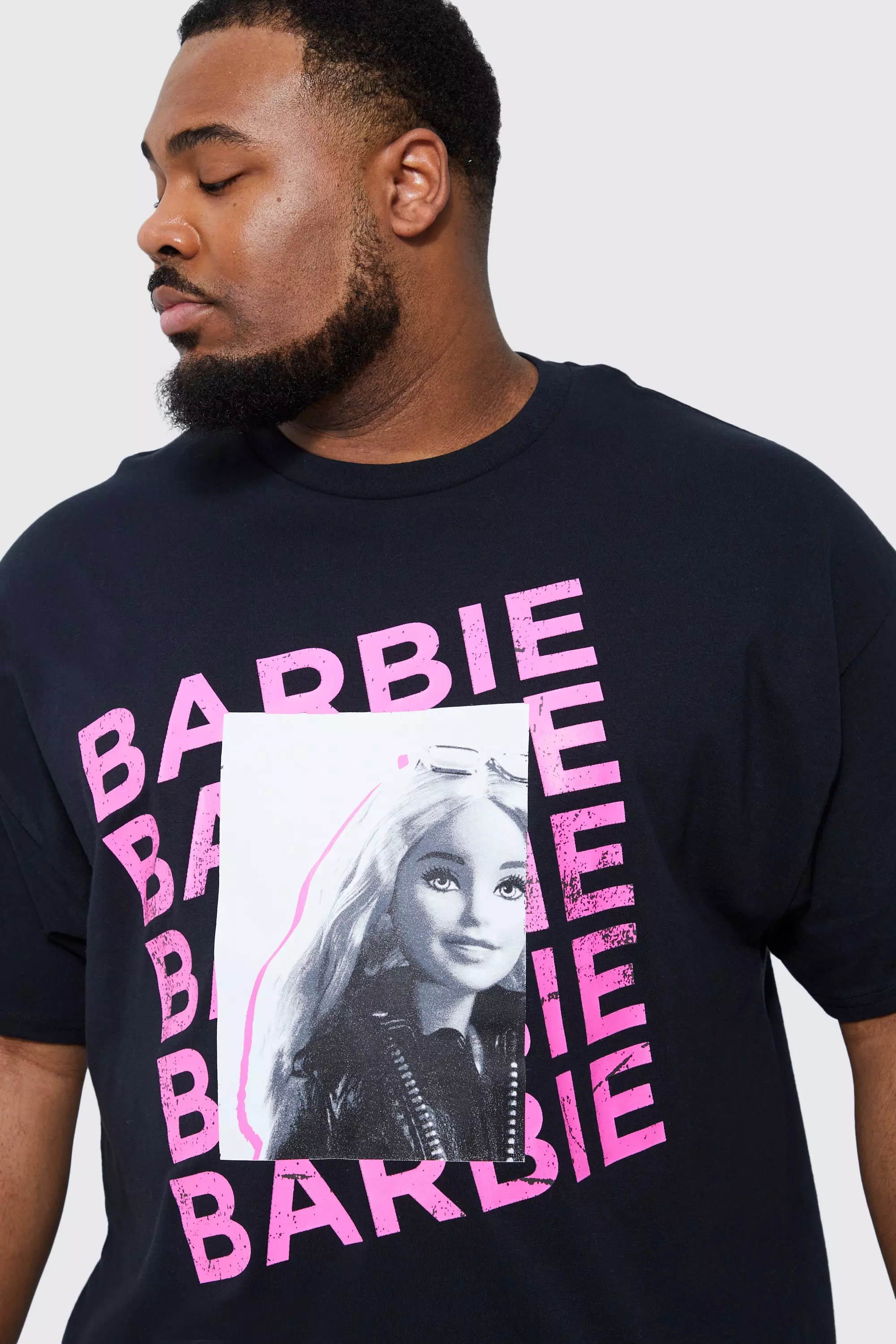 Plus T-Shirt mit lizenziertem Barbie-Print