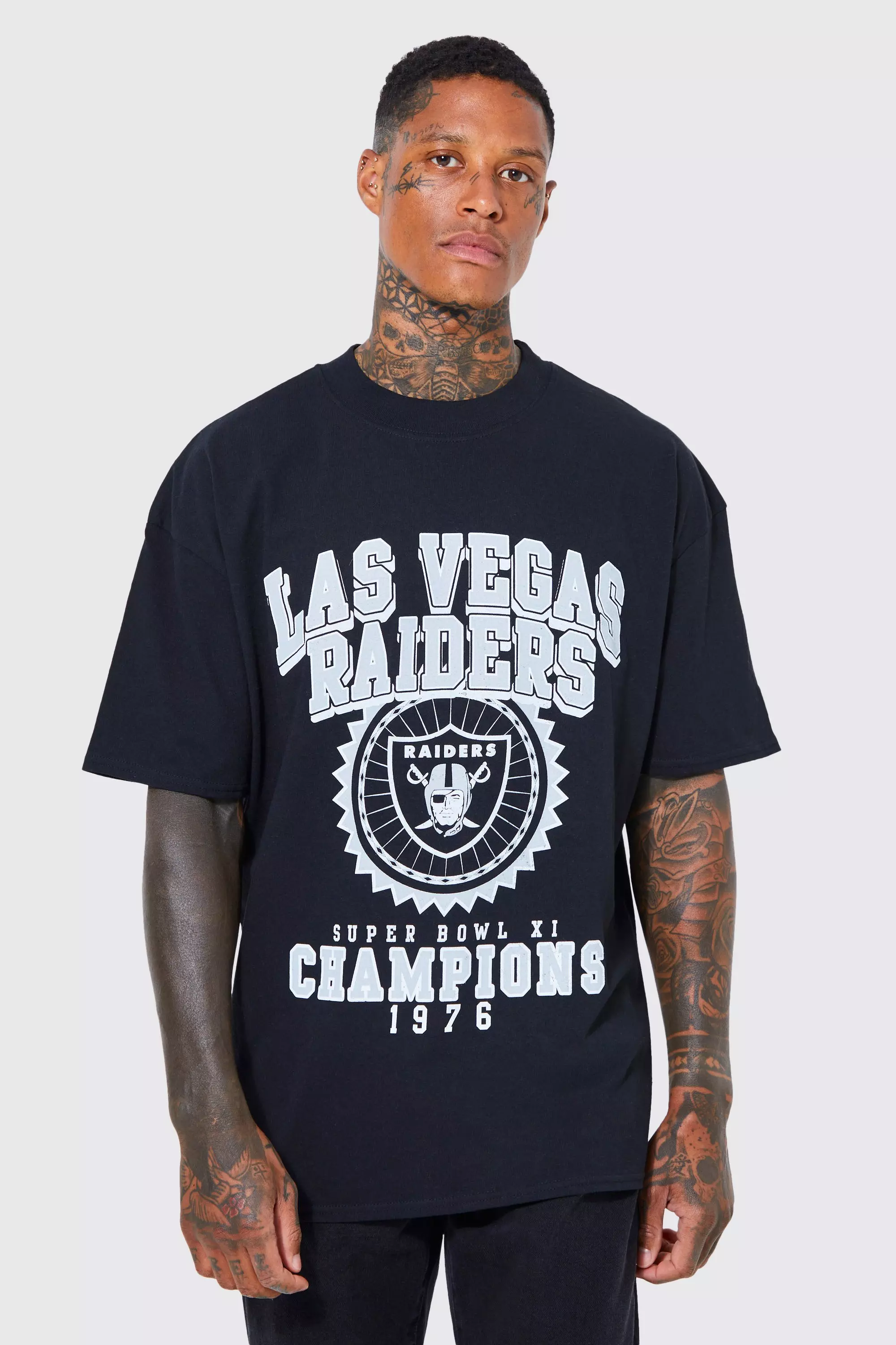 Dicht bladzijde Marty Fielding Oversized Nfl Las Vegas Raiders T-shirt | boohooMAN