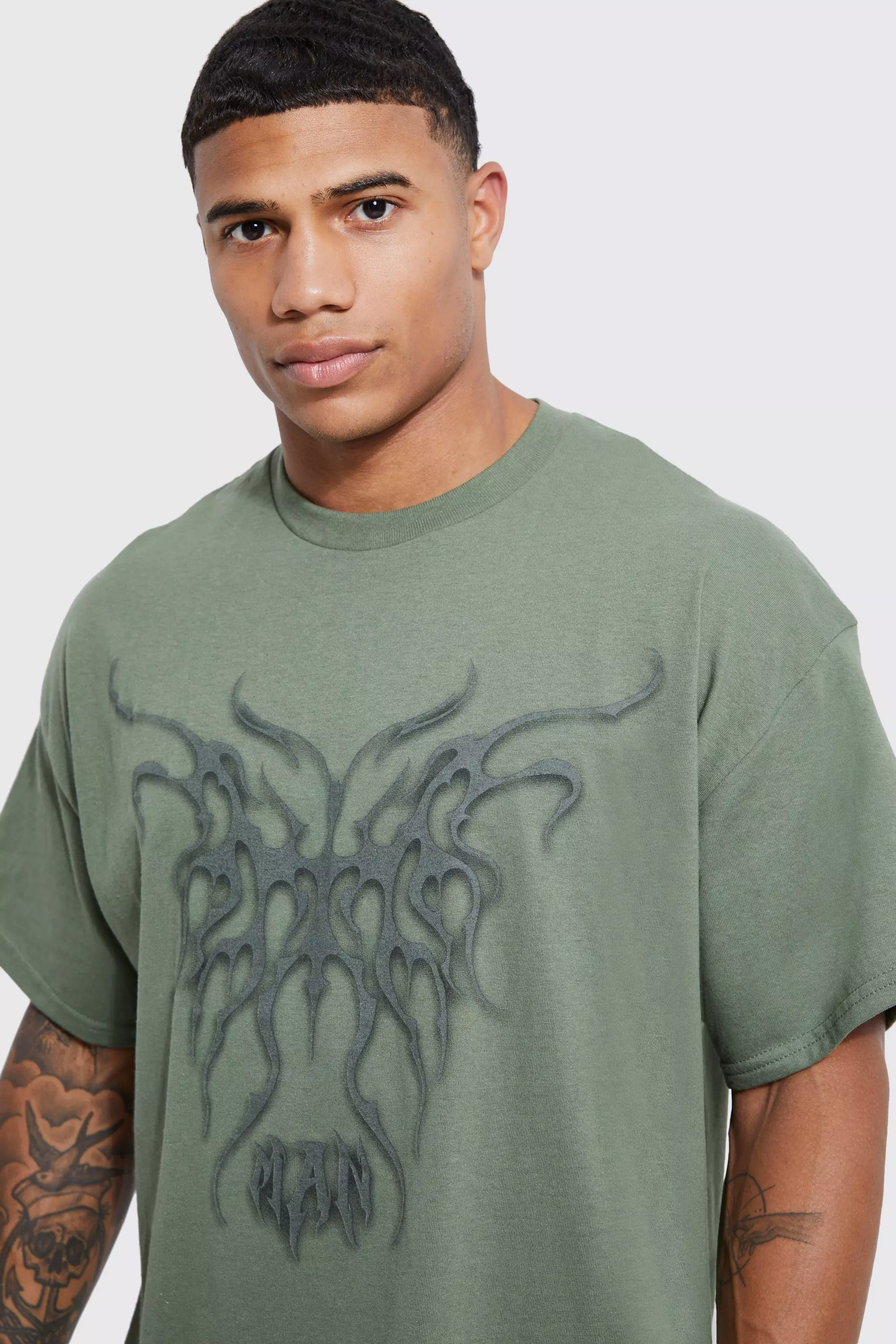Oversized Man Gothic Butterfly Print T-shirt