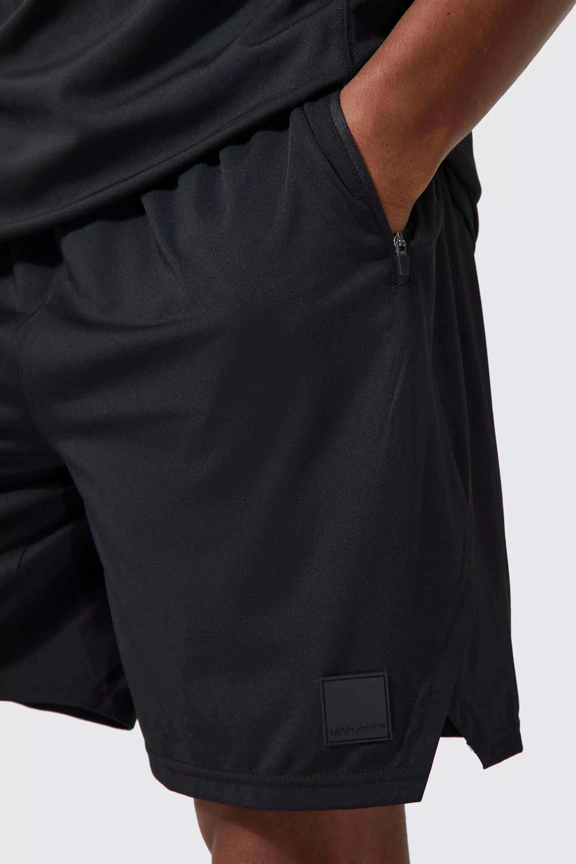 boohooMAN Pack de 2 Pantalones cortos Man Active deportivos con cremallera en los bolsillos - Variado - Talla XL