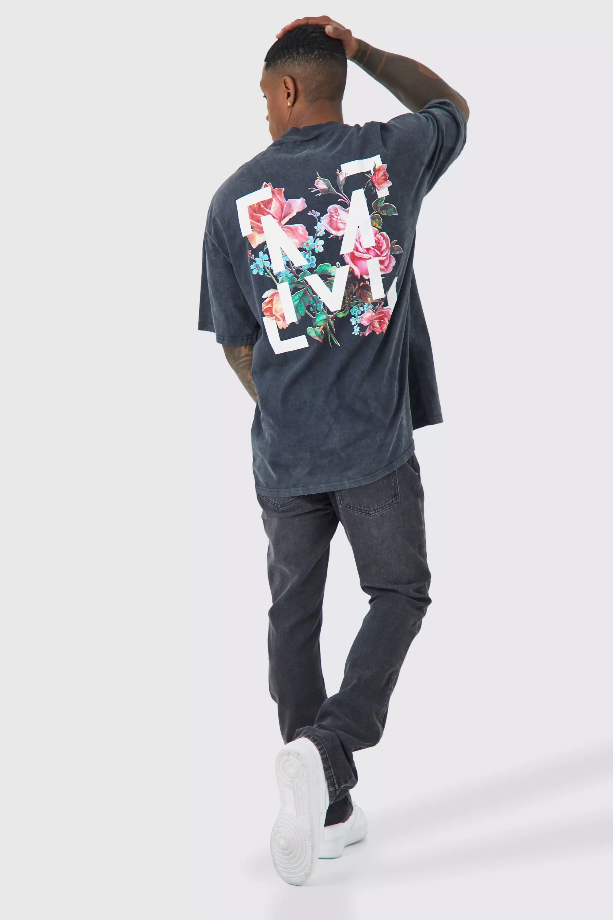 boohooMAN | T-Shirt und floralem Oversize DE mit Acid-Waschung Print