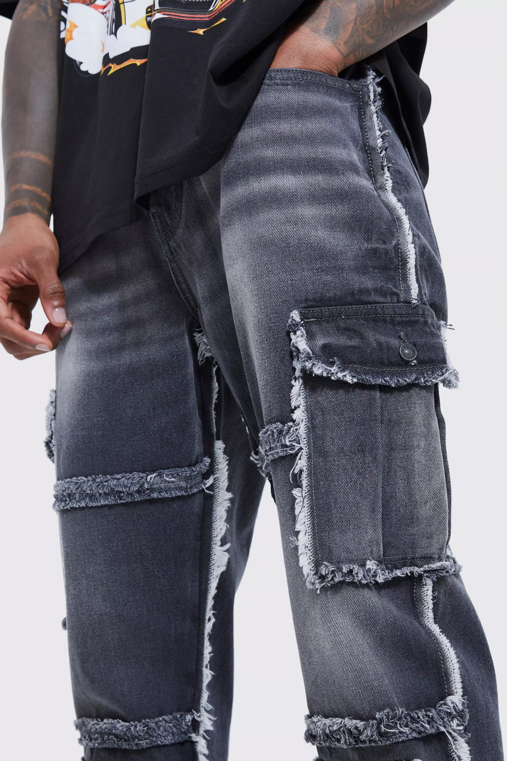 Relaxed Rigid Frayed Multi Cargo Jeans