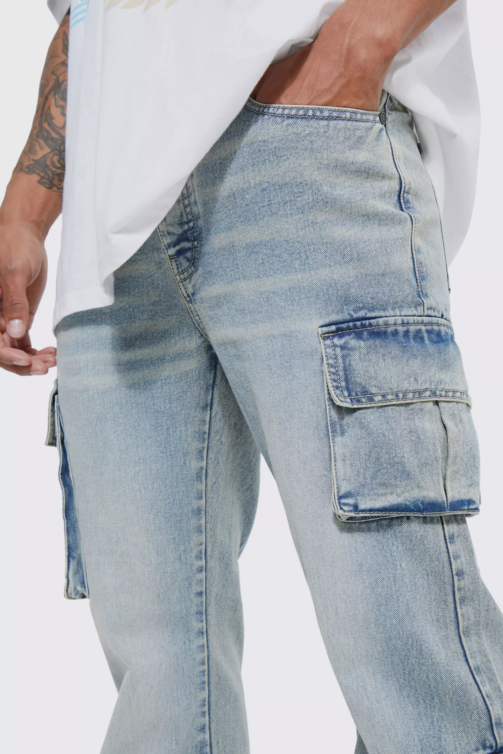 Baggy Fit Cargo Jeans in Blue