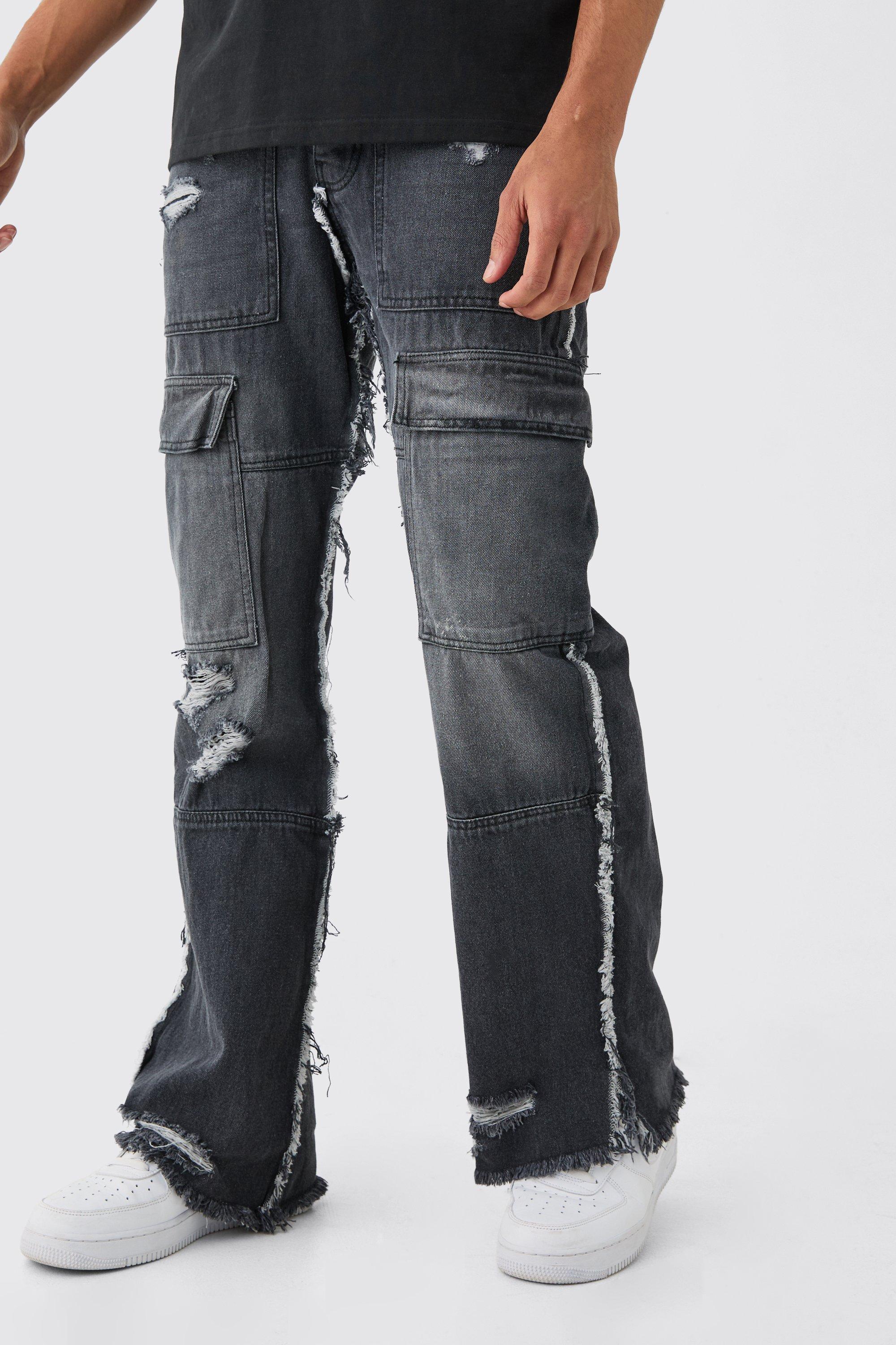 Image of Jeans Cargo rilassati in denim rigido a zampa con fondo sfilacciato, Nero