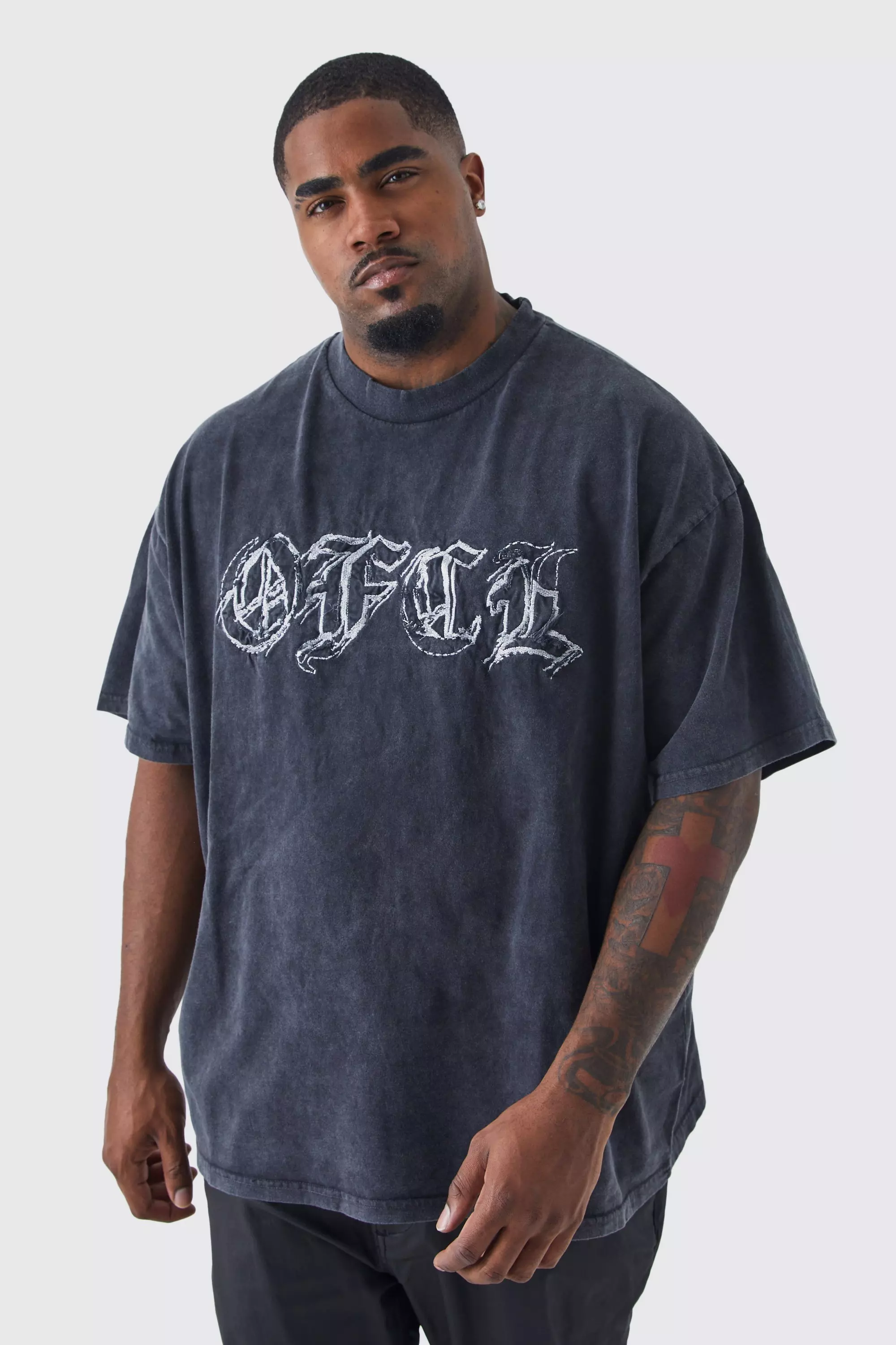 Plus Oversized Heavywieght Washed Denim Applique T-shirt