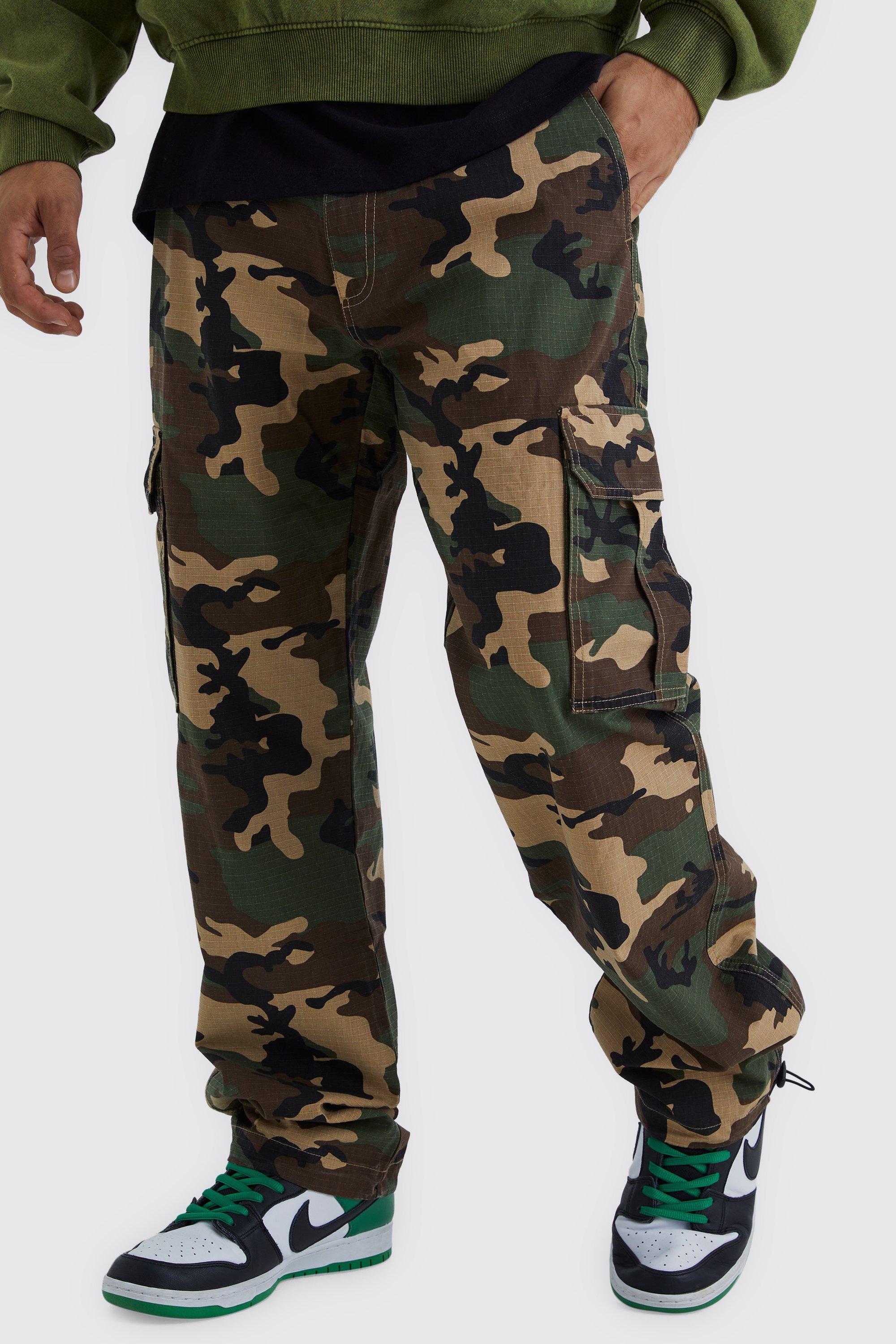 Mens Green Relaxed Ripstop Gusset Camo Cargo Trouser, Green