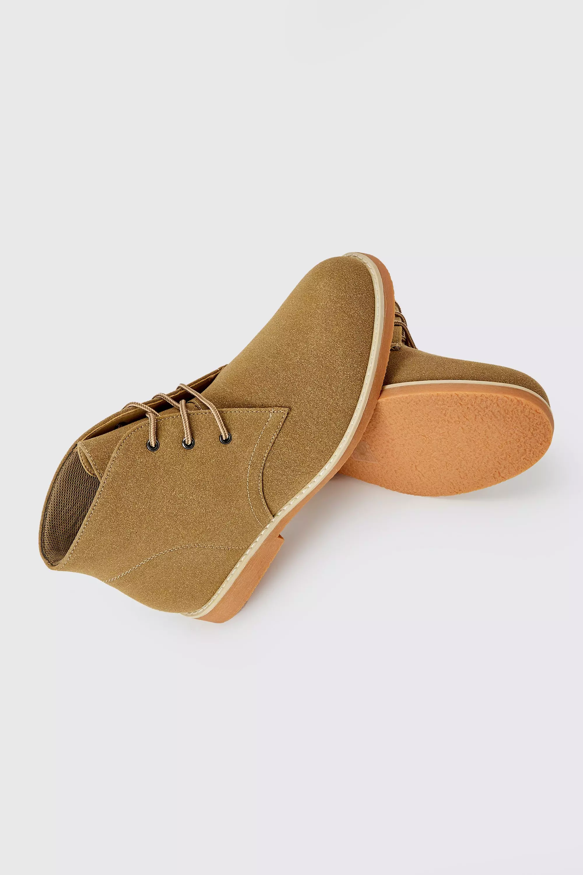 Mens hotsell suede chukka