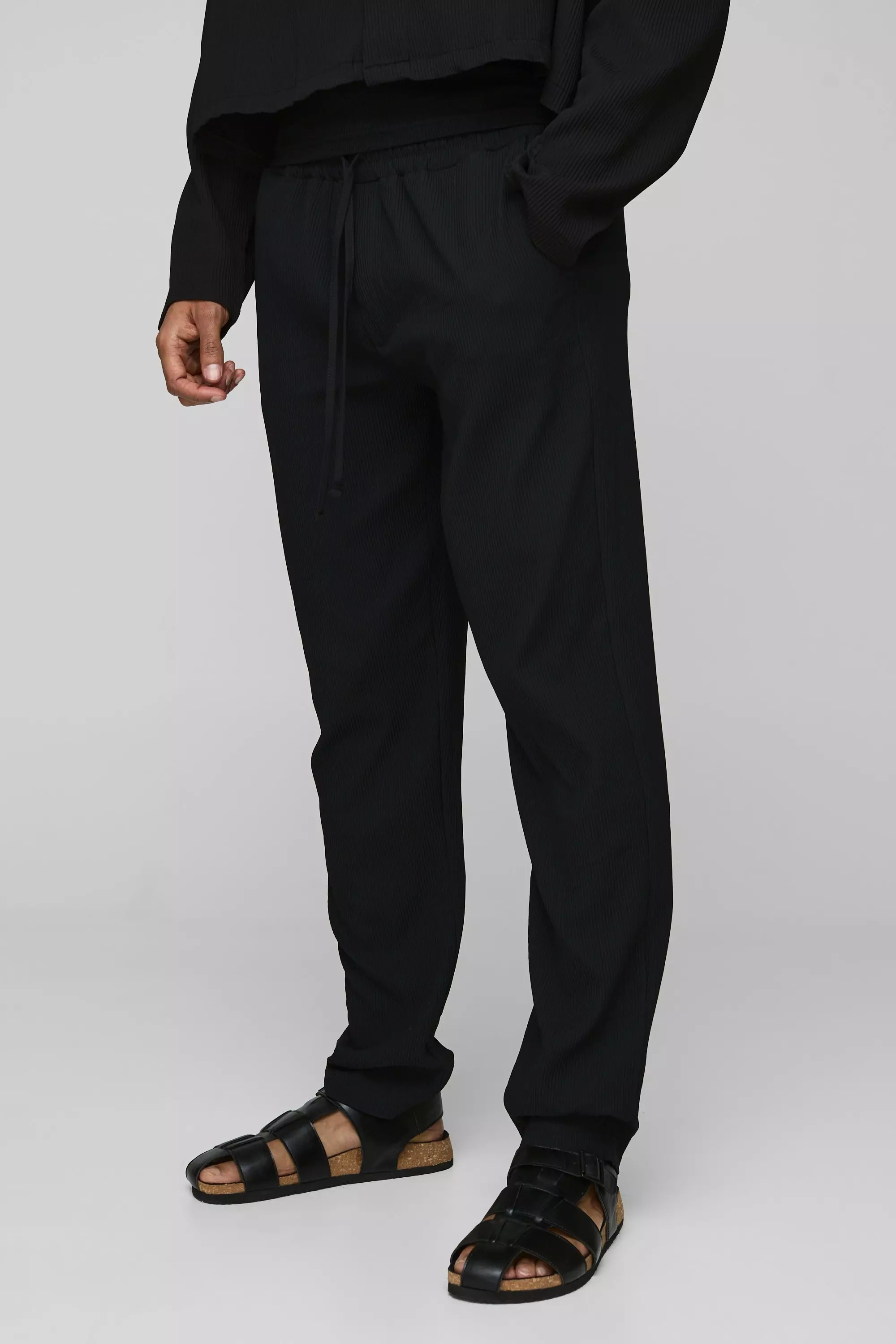 Tailored fit Pleated Men trousers