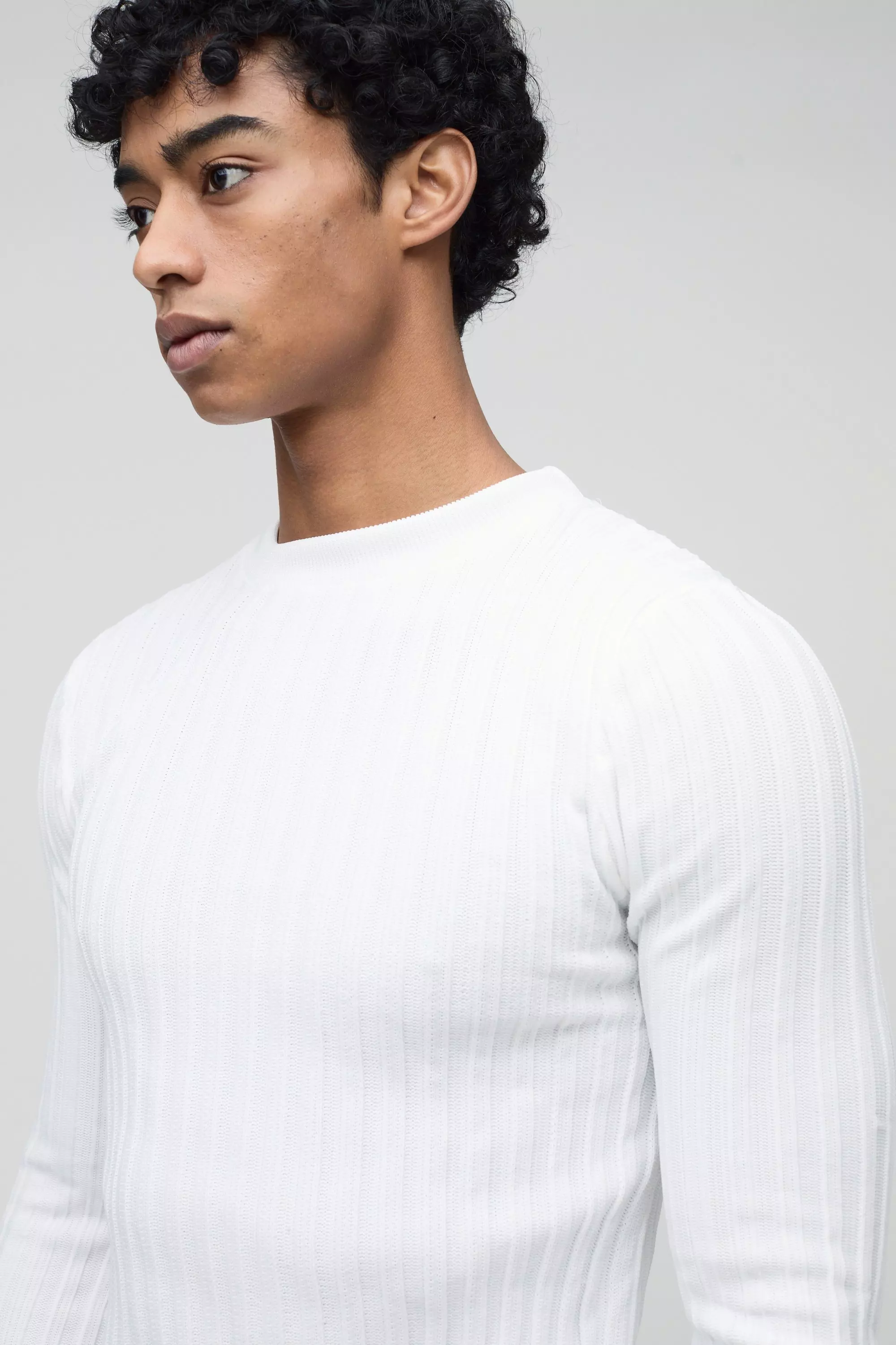 Muscle Fit Ribbed Crew Neck Sweater