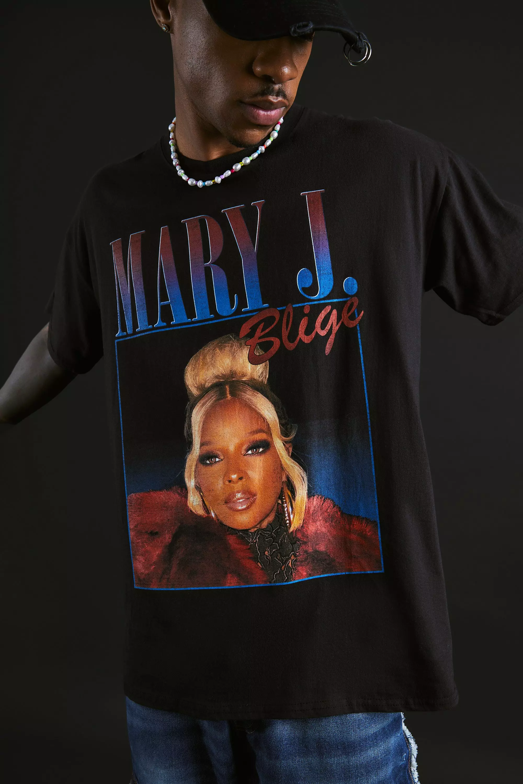 Oversized Mary J Blige License T-shirt | boohooMAN USA