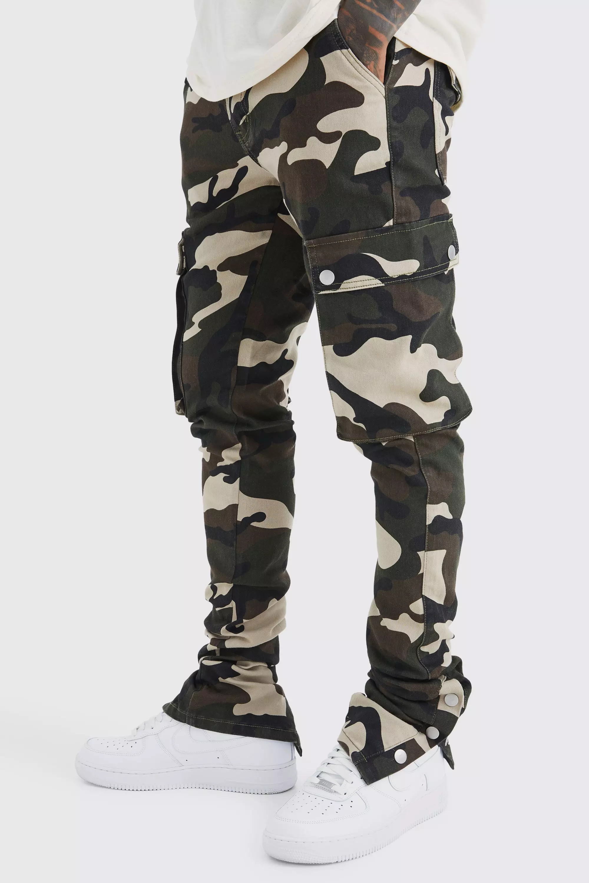 Skinny camo deals cargo pants