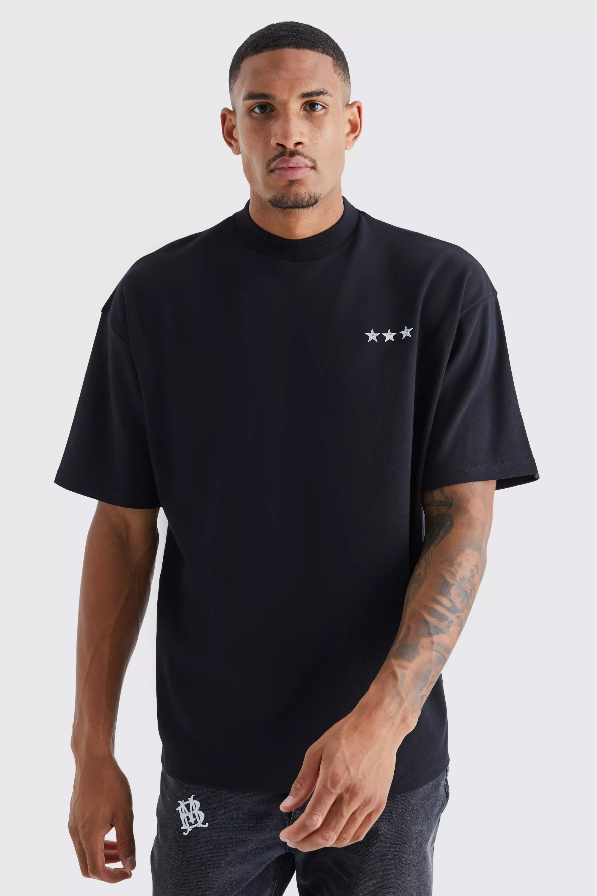 Tall Oversized Interlock Star Graphic T shirt boohooMAN USA