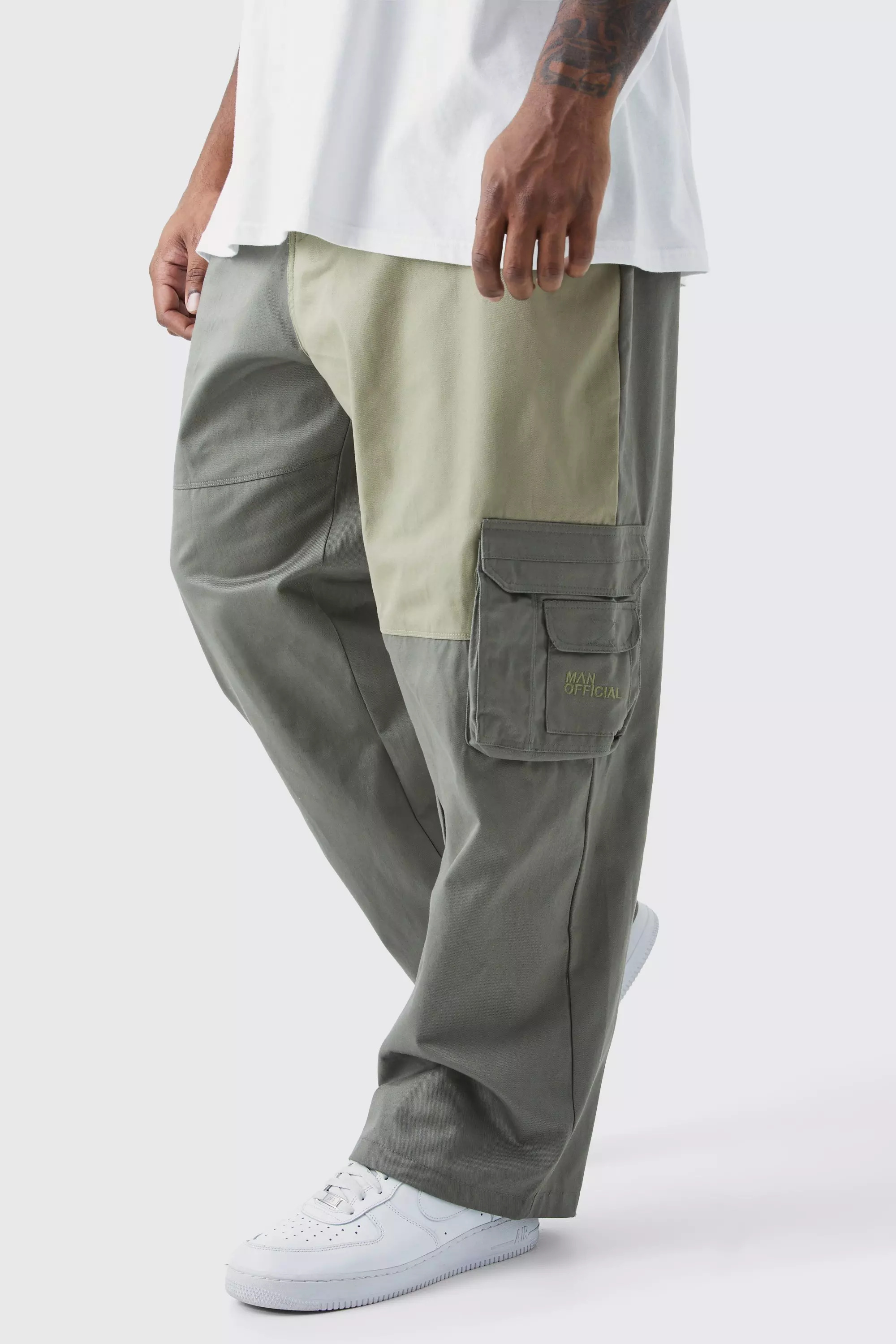 Plus Relaxed Fit Colour Block Tonal Branded Cargo Pants