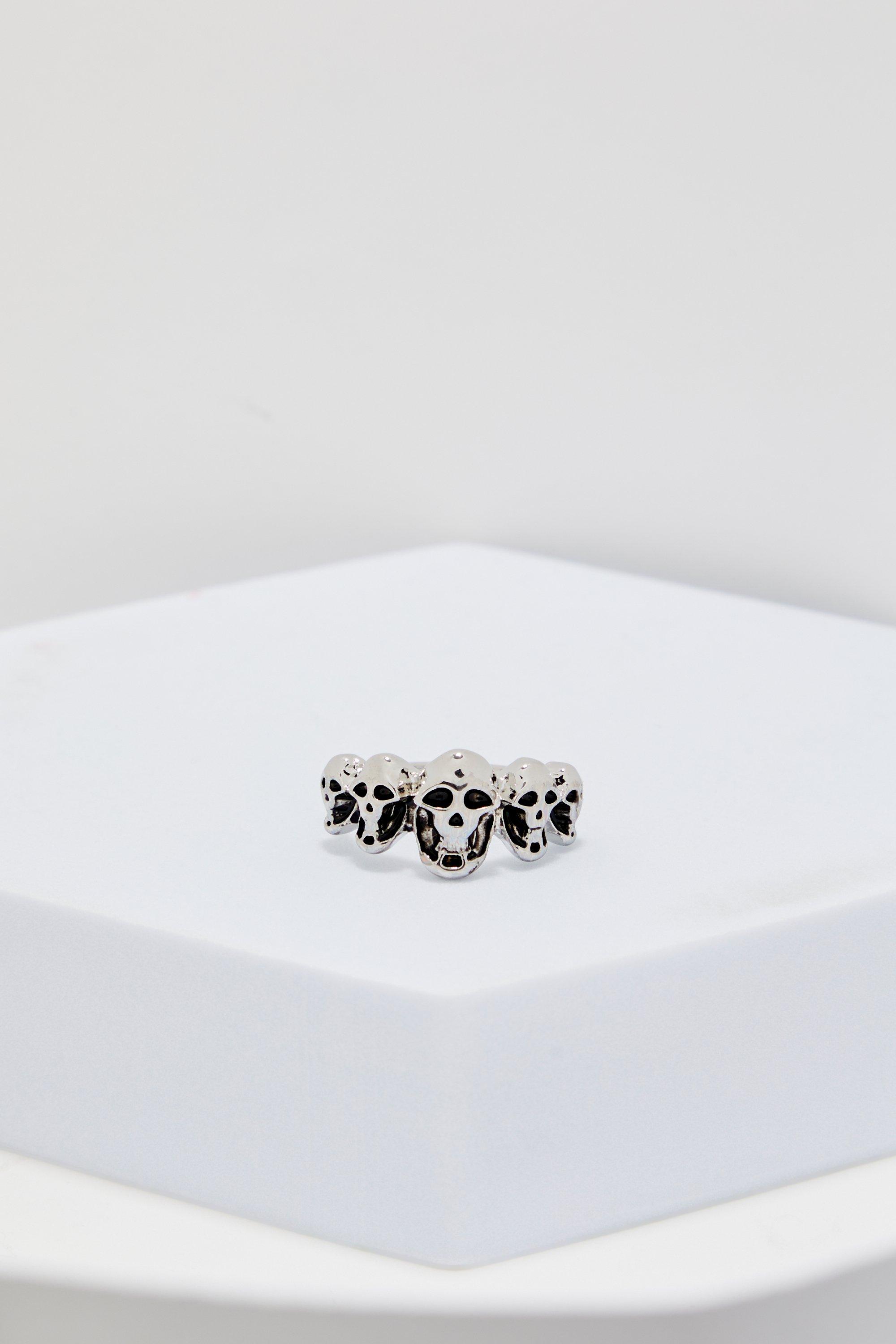 Mens Grey Skull Ring, Grey