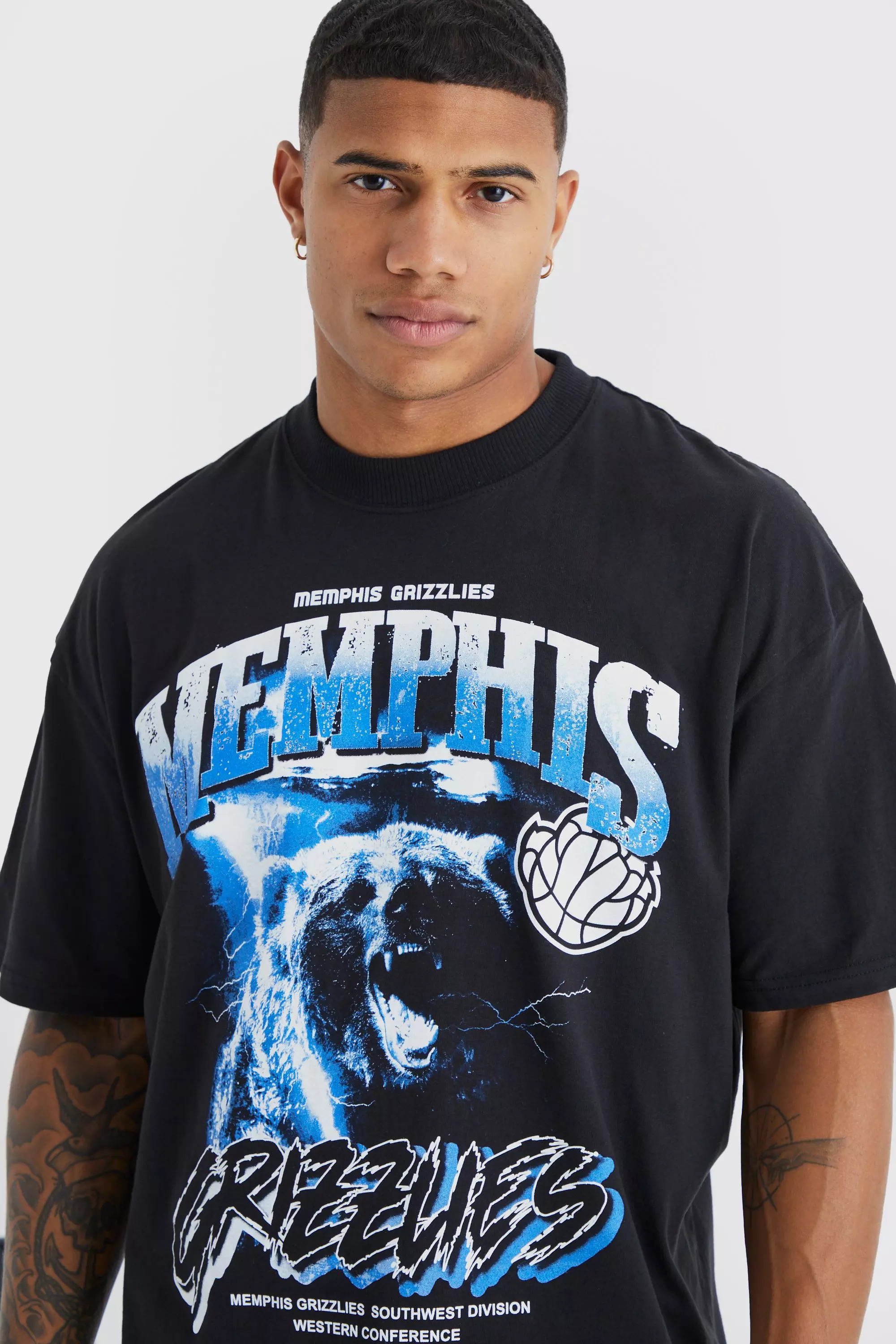 Where to buy grizzlies store t shirts in memphis