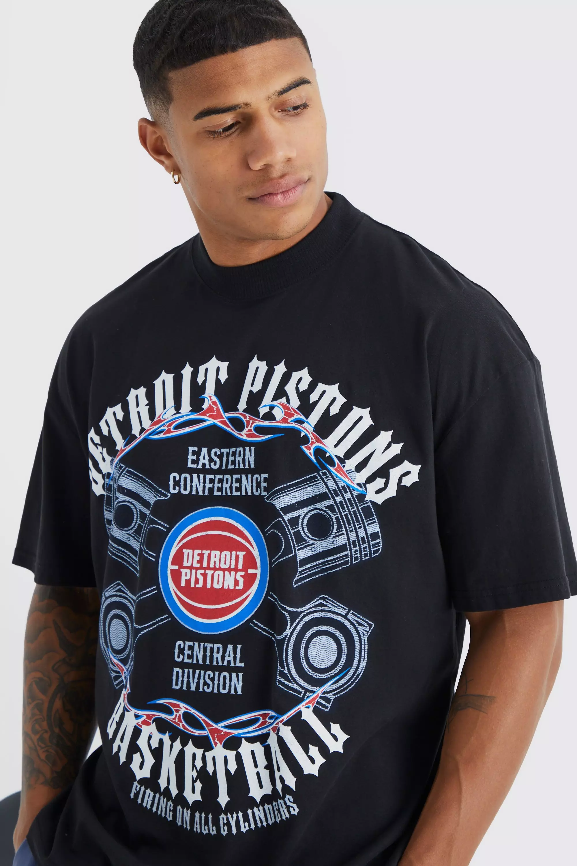 Detroit pistons store playoff shirts